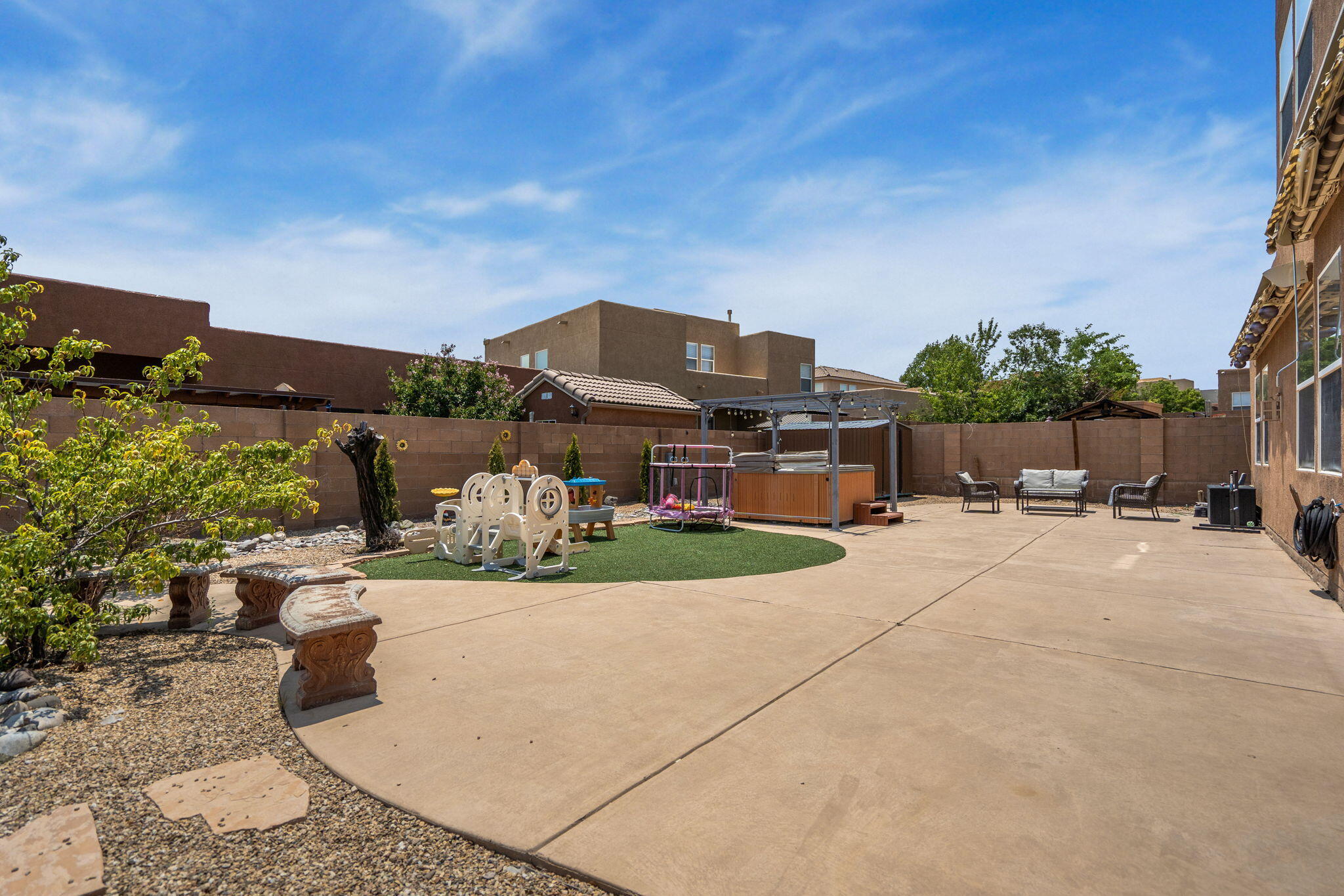 Photo 5 — 7100 Glyndon Trail NW