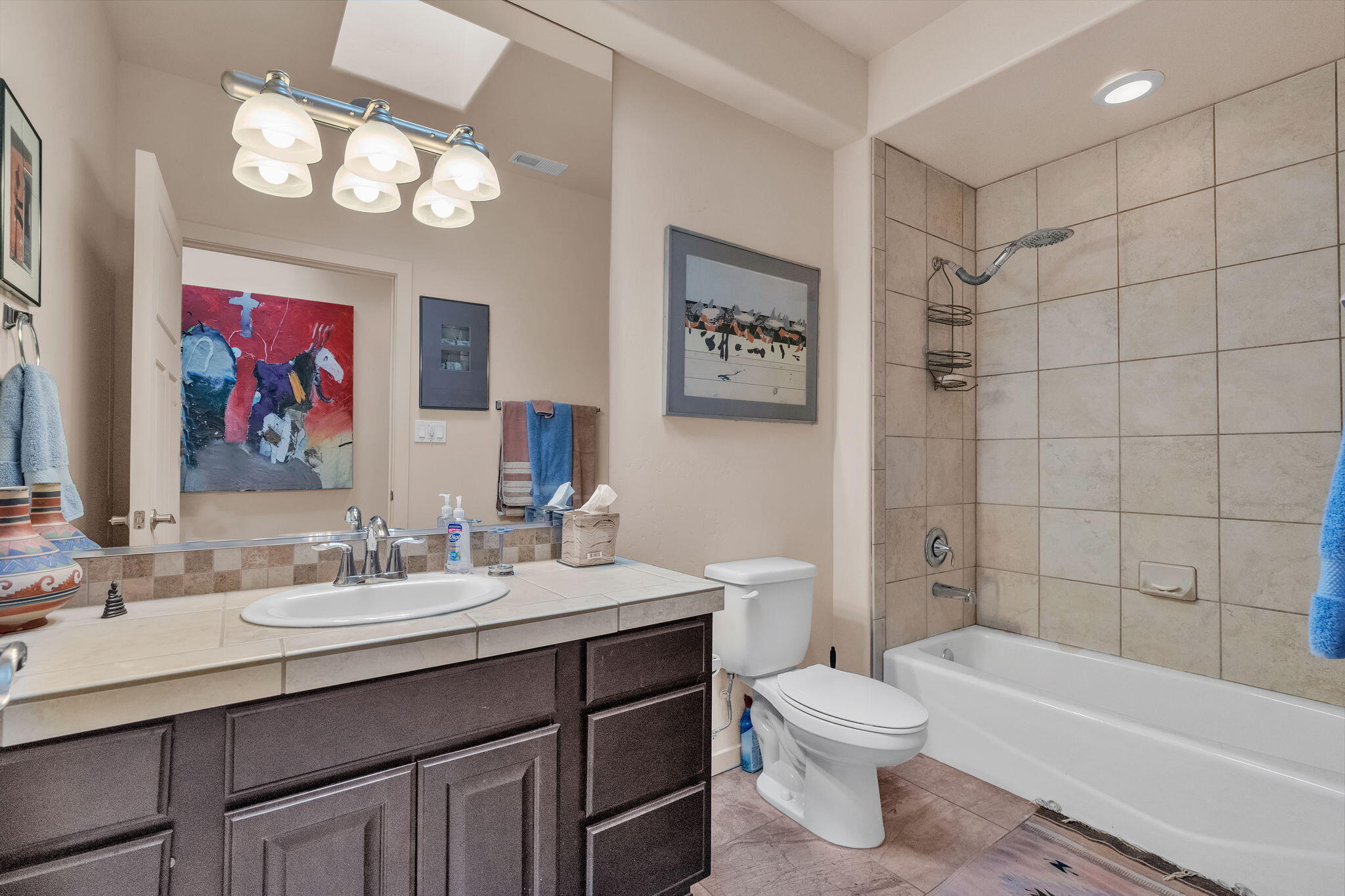 Photo 13 — 5308 Sacate Avenue NW