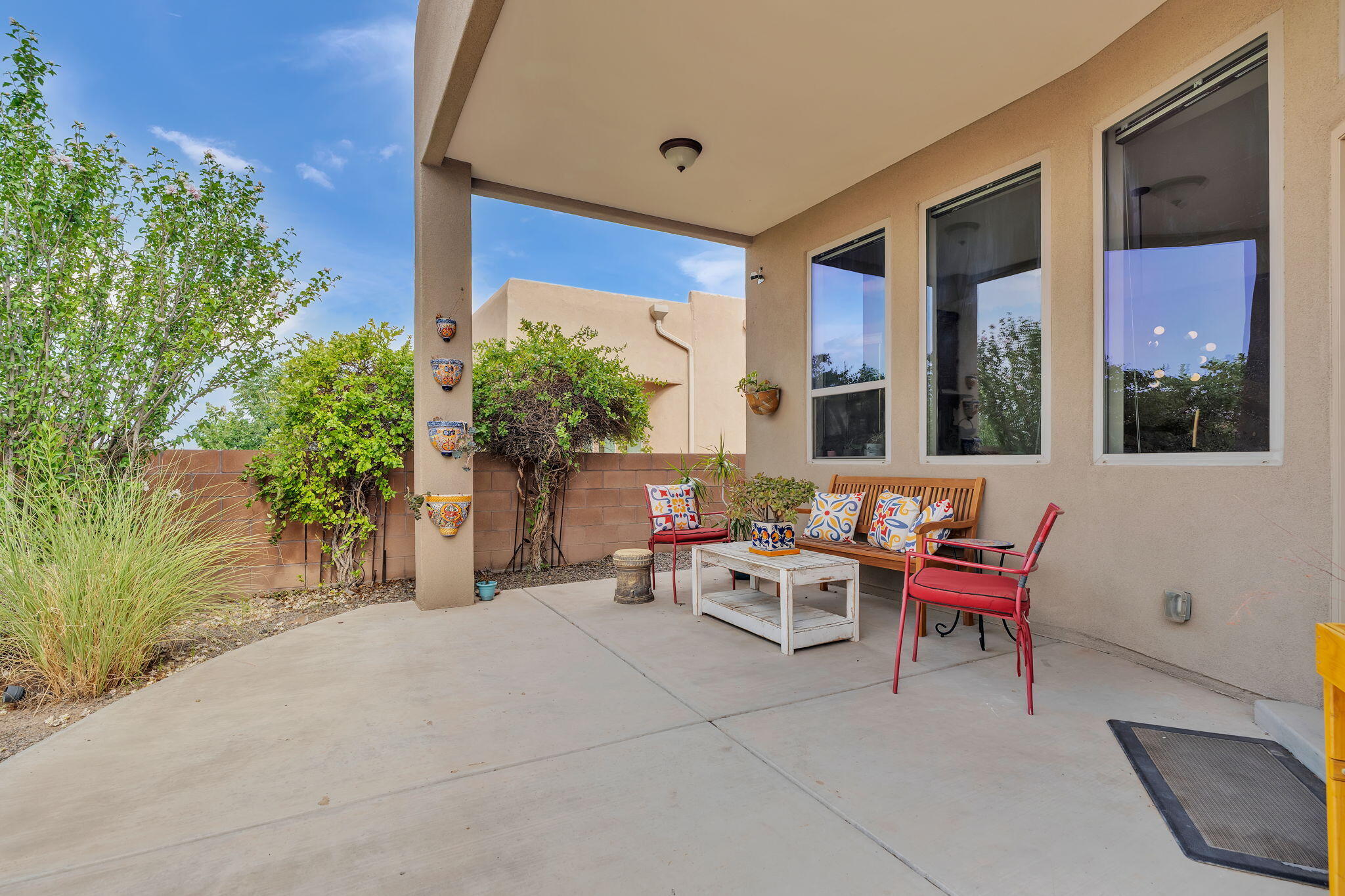 Photo 10 — 5308 Sacate Avenue NW