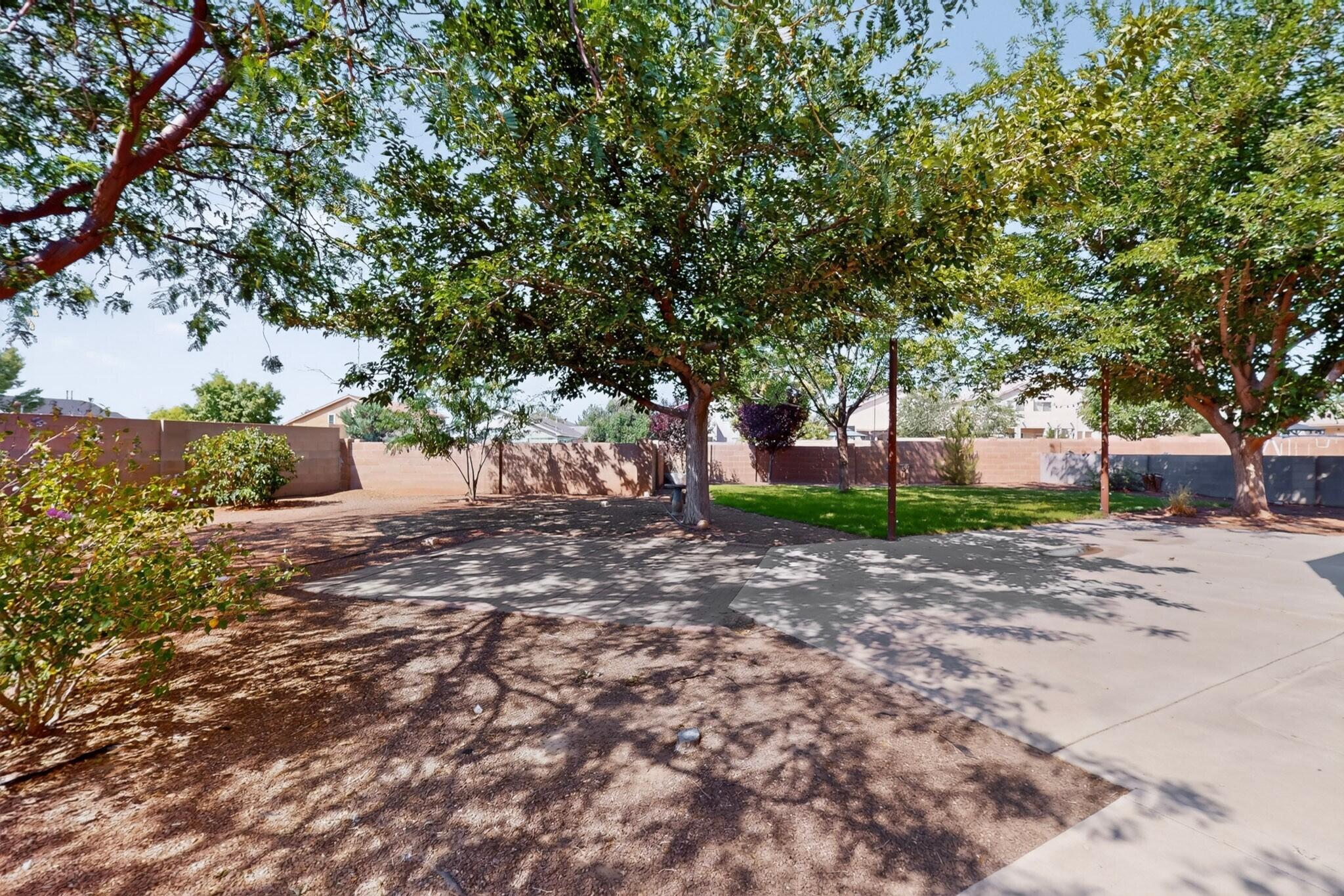 Photo 7 — 982 Dry Creek Court NE