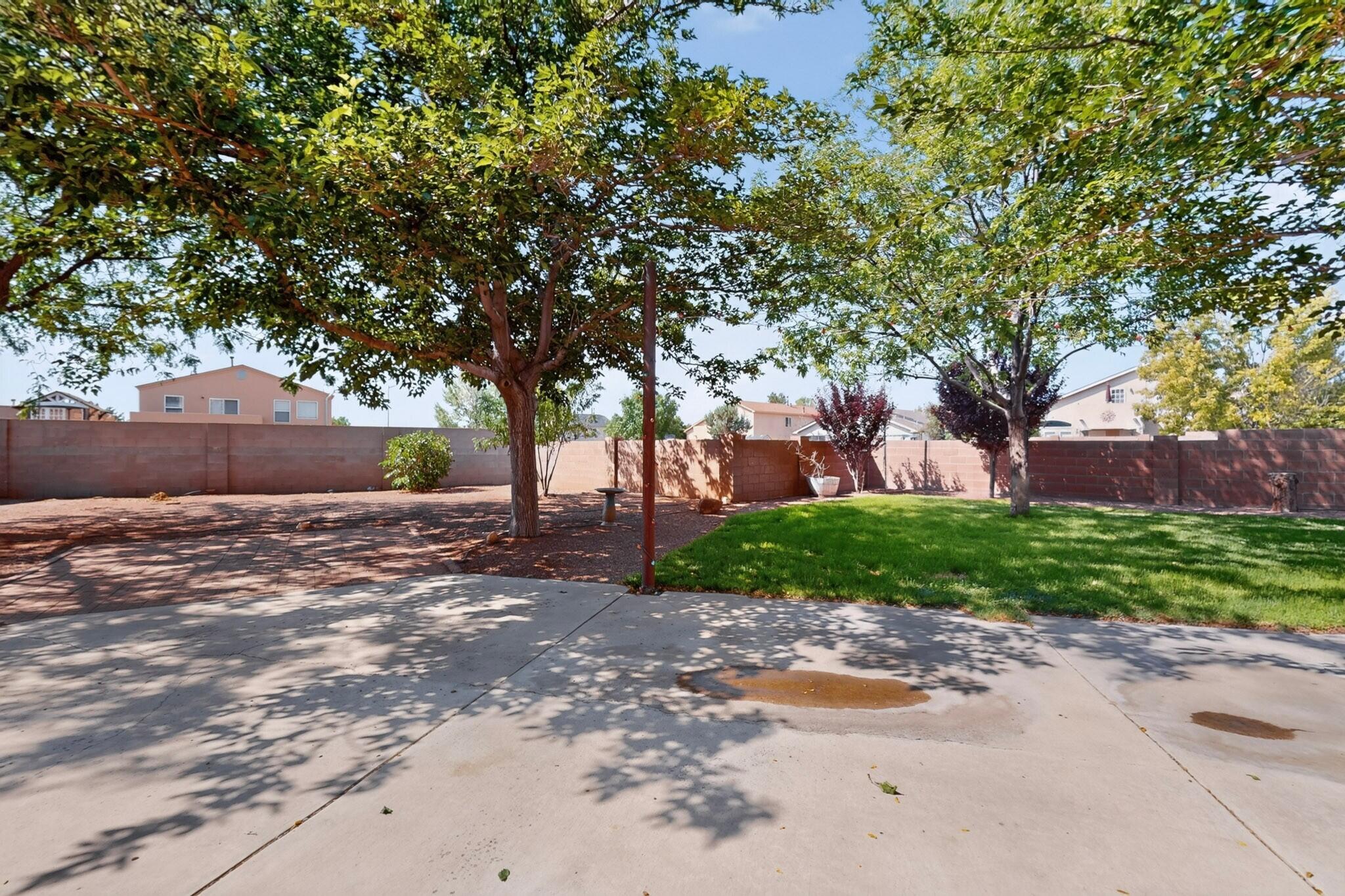 Photo 6 — 982 Dry Creek Court NE
