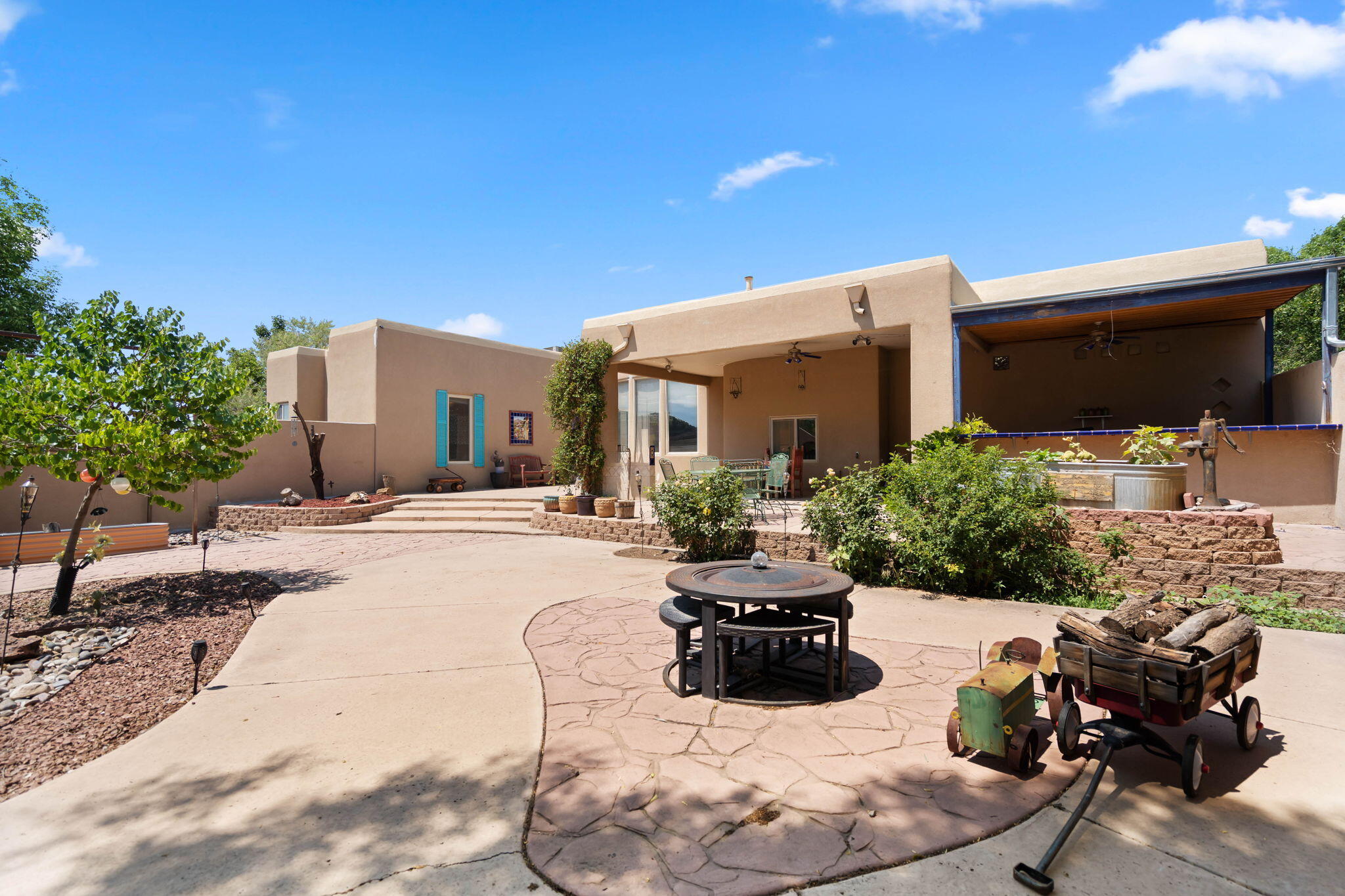 Photo 11 — 1260 Vanderploeg Court