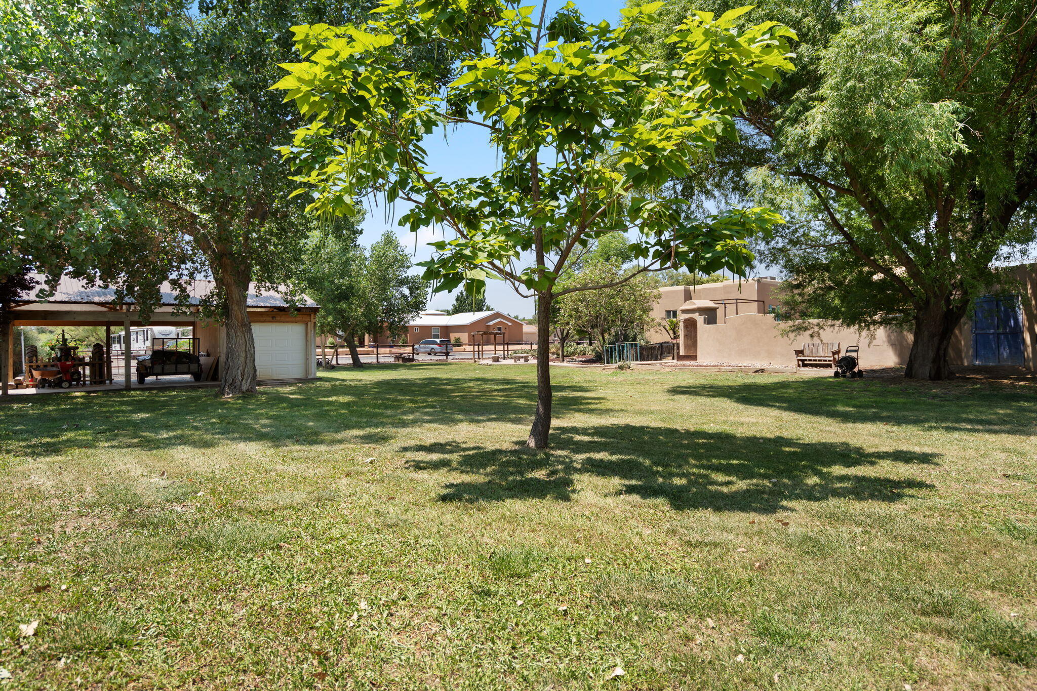 Photo 8 — 1260 Vanderploeg Court