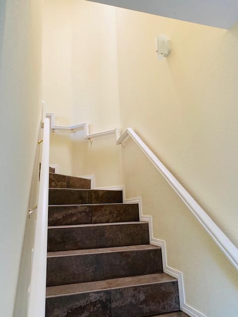 Photo 19 — 5239 Na Pali Street NE 18A