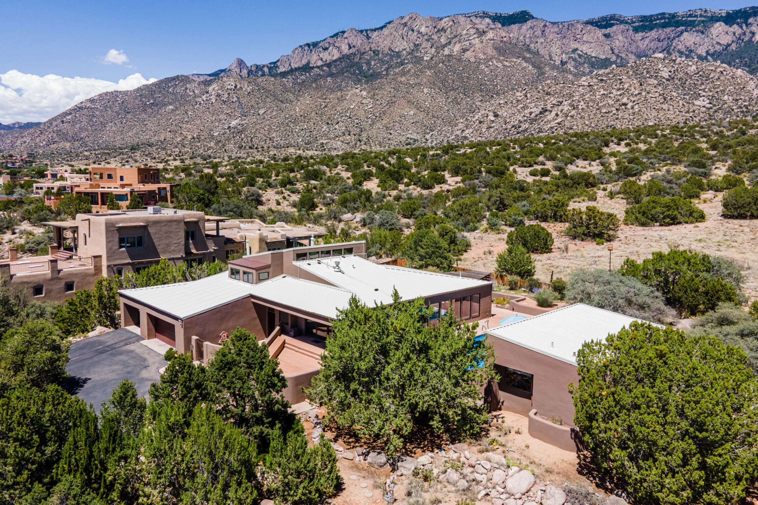 Photo 17 — 315 Big Horn Ridge Drive NE