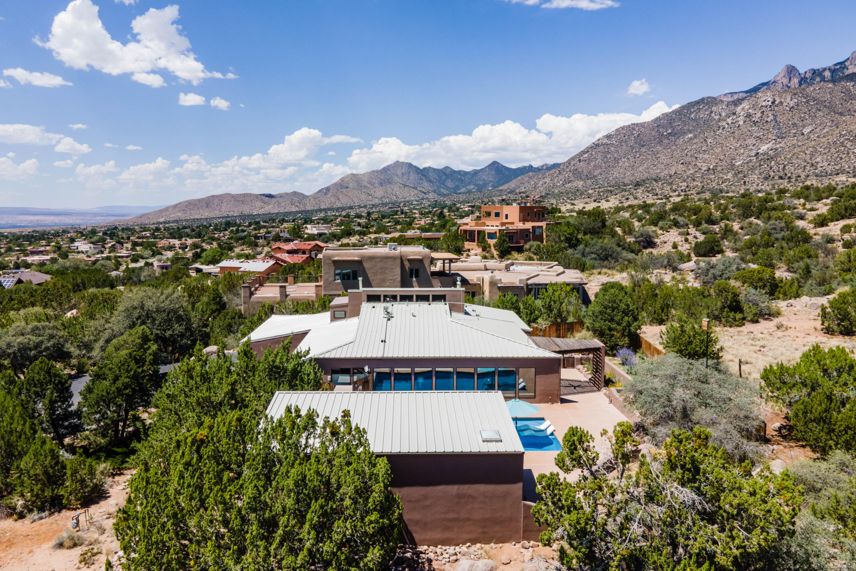 Photo 16 — 315 Big Horn Ridge Drive NE