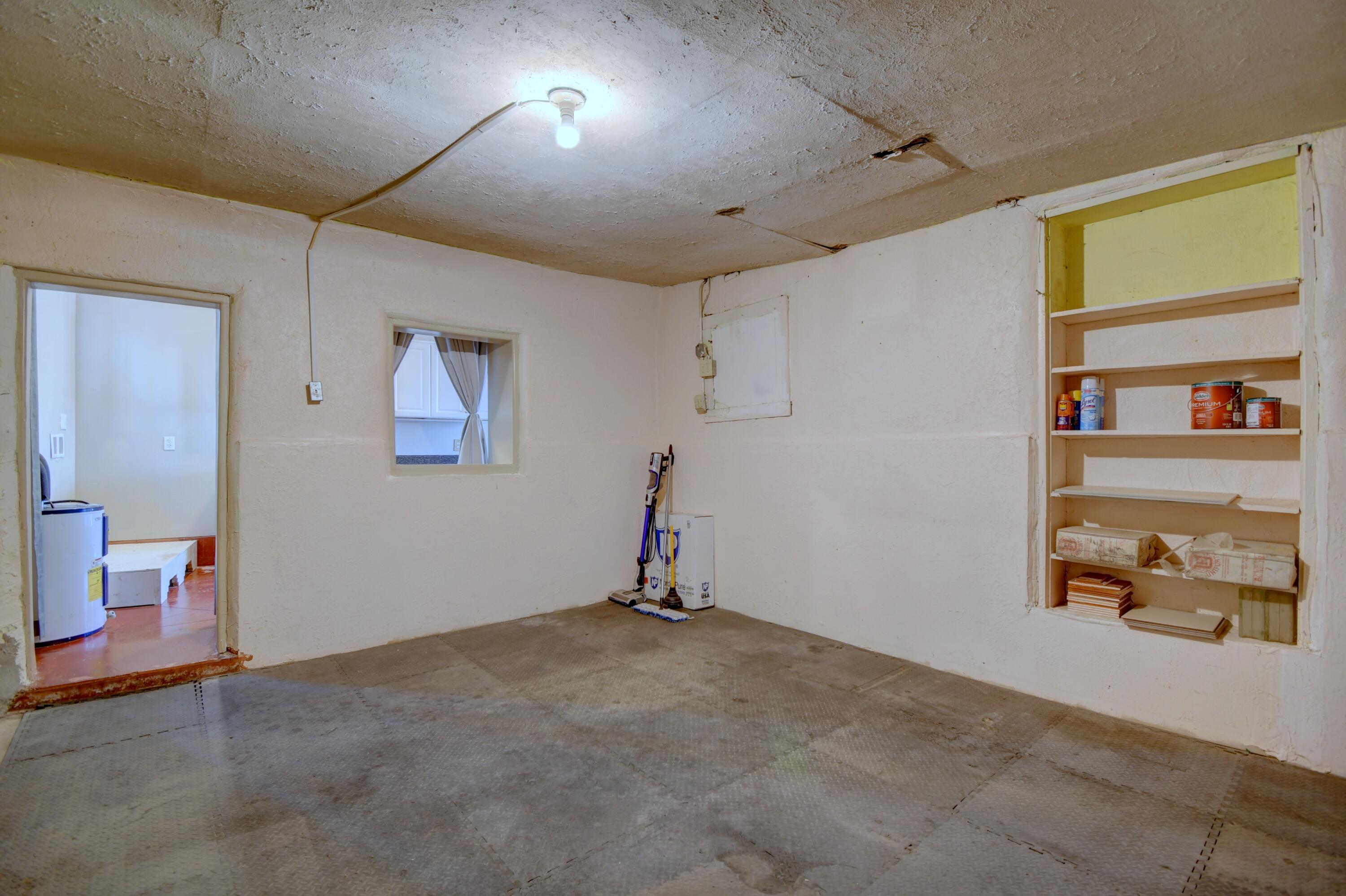 Photo 20 — 1141 Tapia Boulevard SW