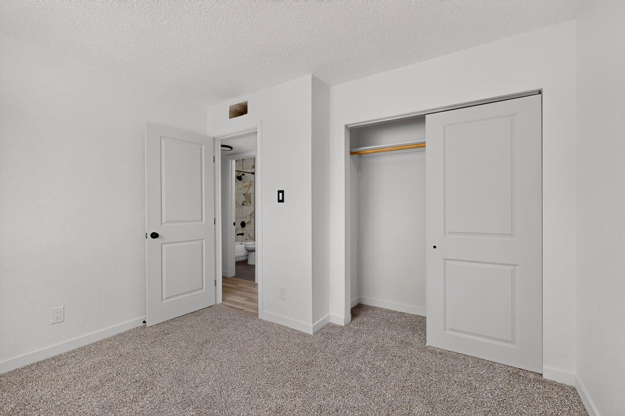Photo 2 — 4720 Tennessee Street NE