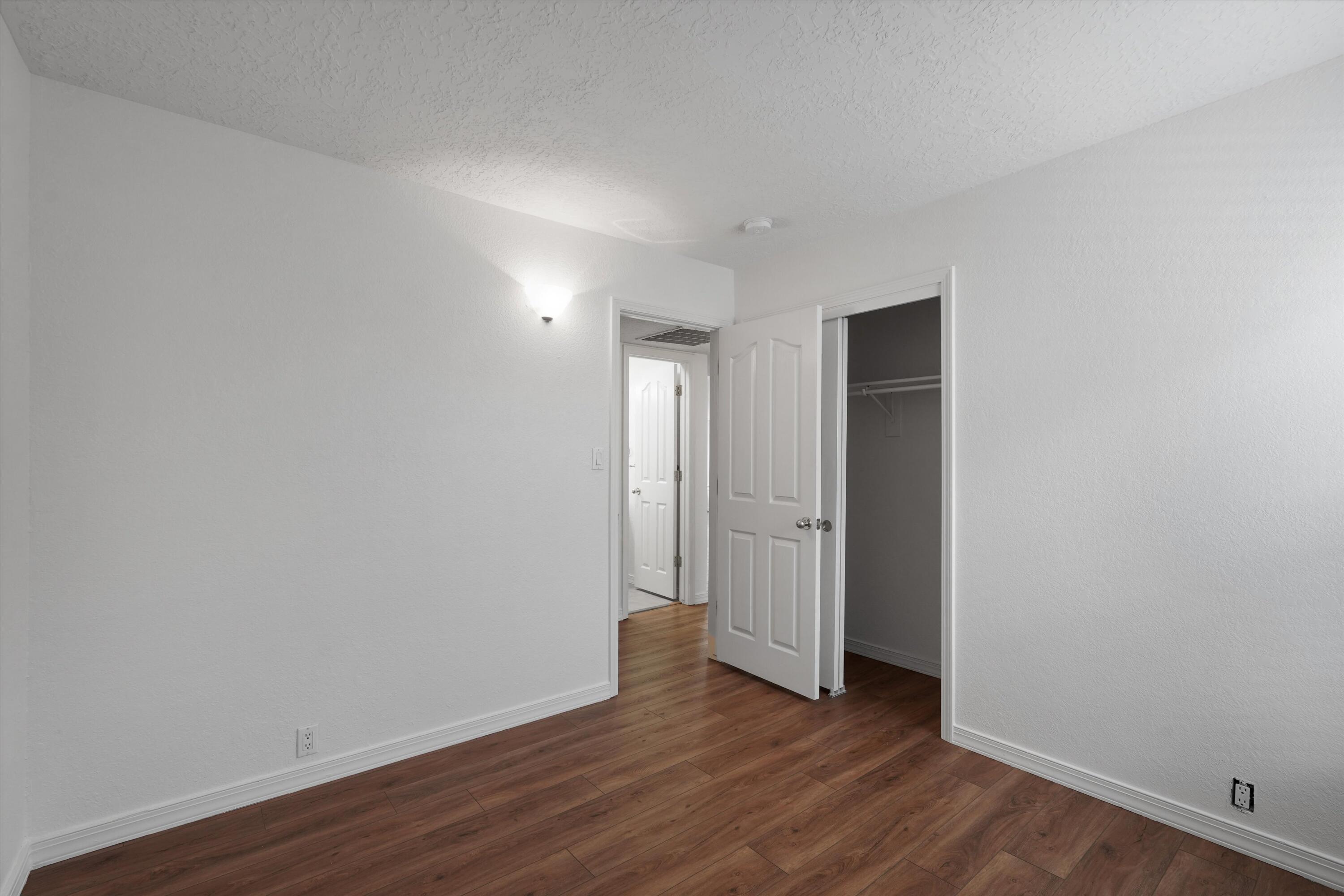 Photo 12 — 623 Hermit Falls Drive SE