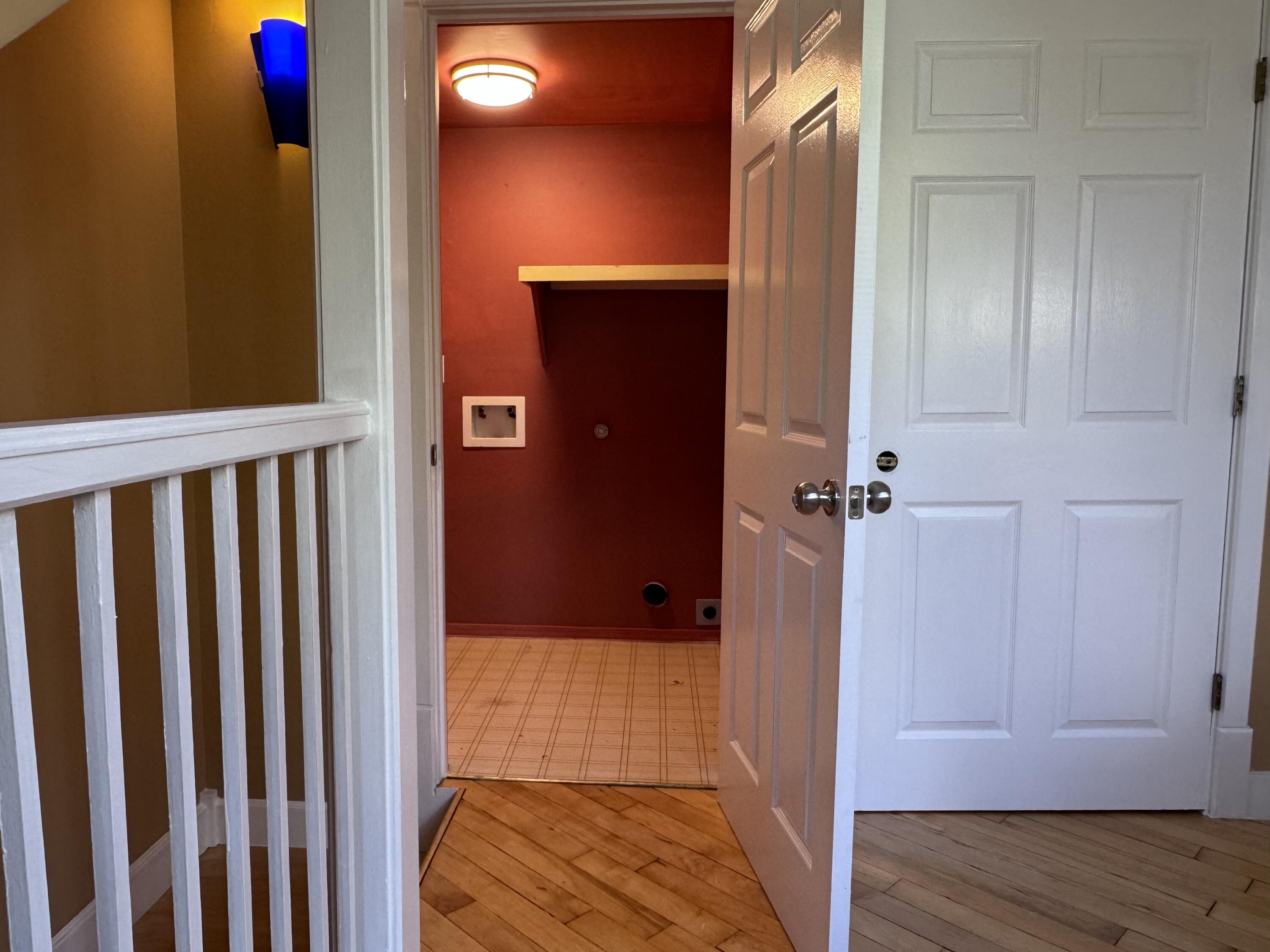 Photo 12 — 501 Mulberry Street NE