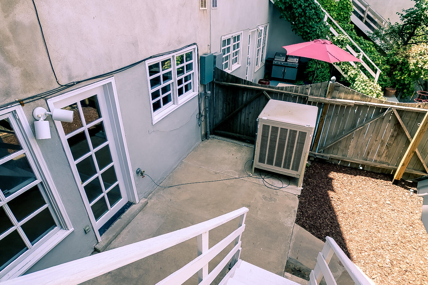 Photo 12 — 501 Mulberry Street NE
