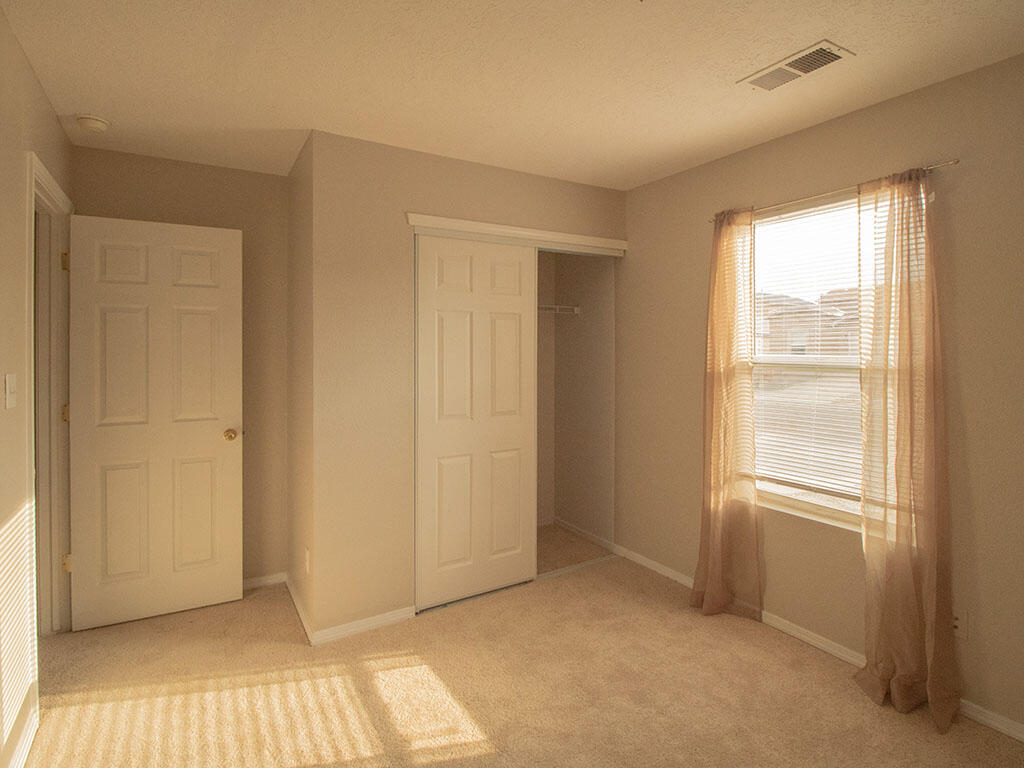 Photo 16 — 476 Desert Bluff Drive SW