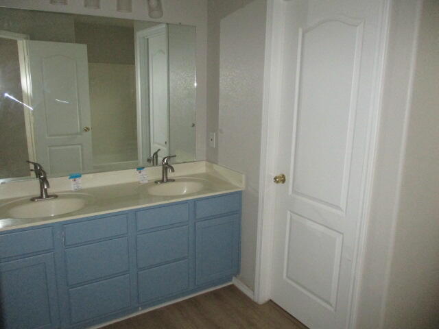 Photo 17 — 1201 Sidewinder Road NE