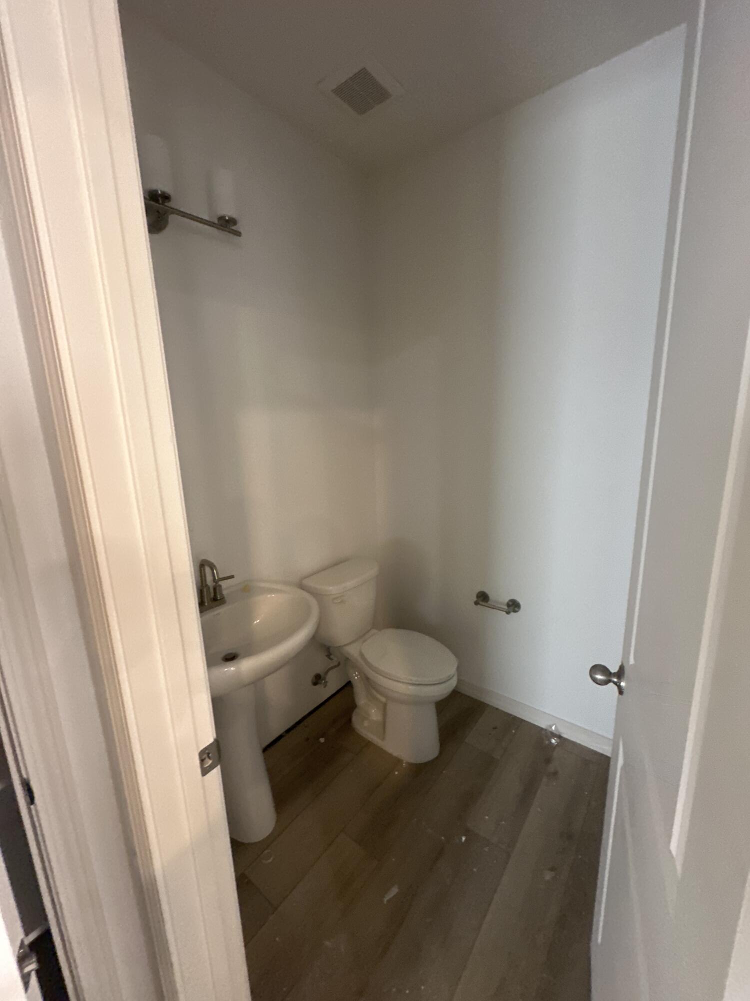 Photo 13 — 1649 Valle De Colores Street NW