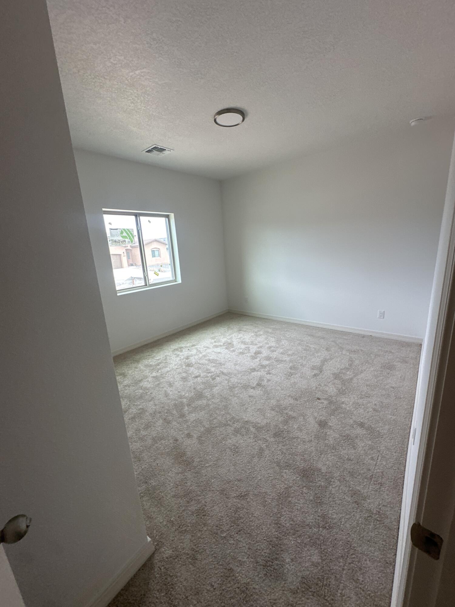 Photo 8 — 1649 Valle De Colores Street NW
