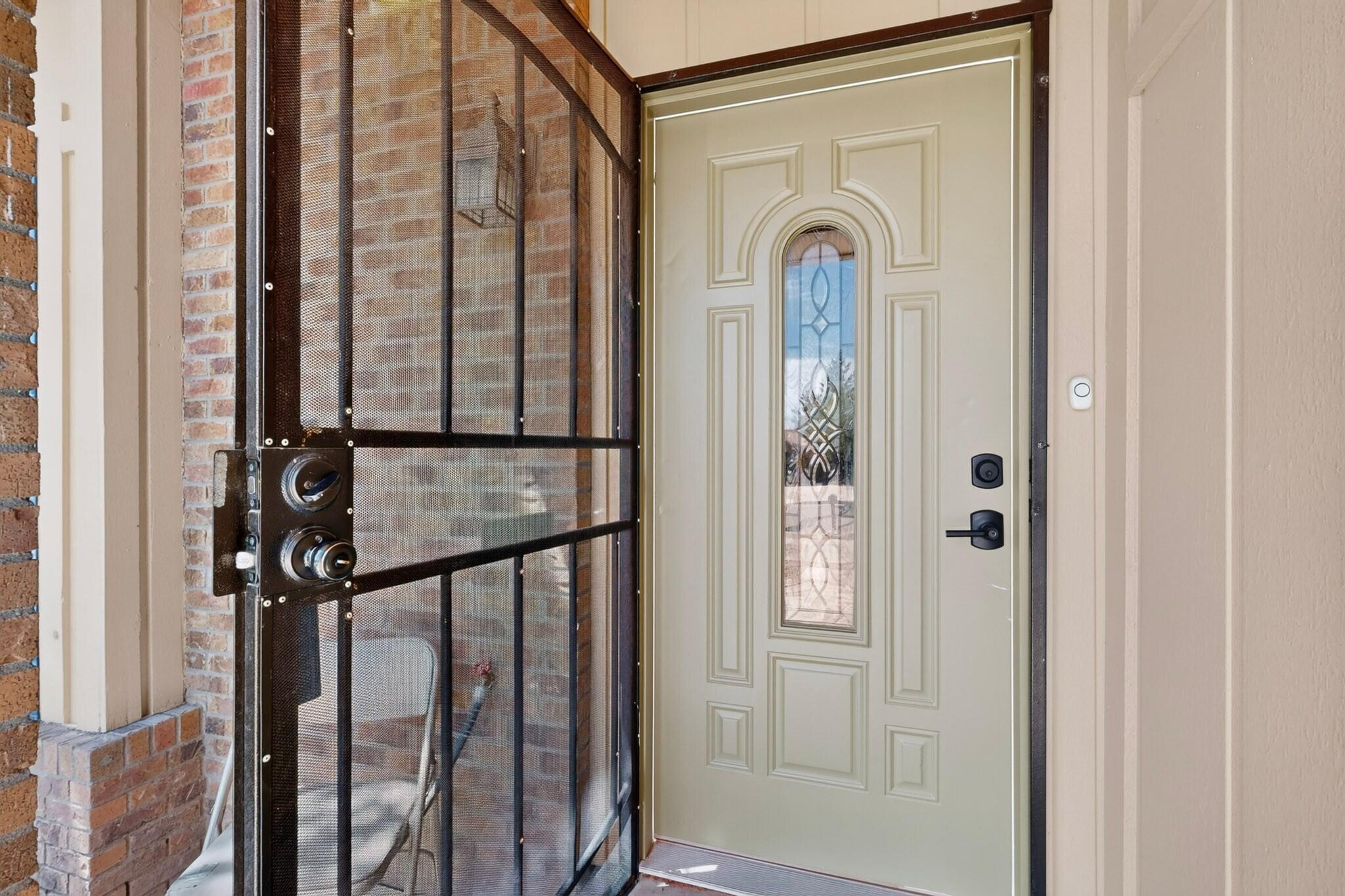 Photo 3 — 6909 Quarterhorse Lane NW