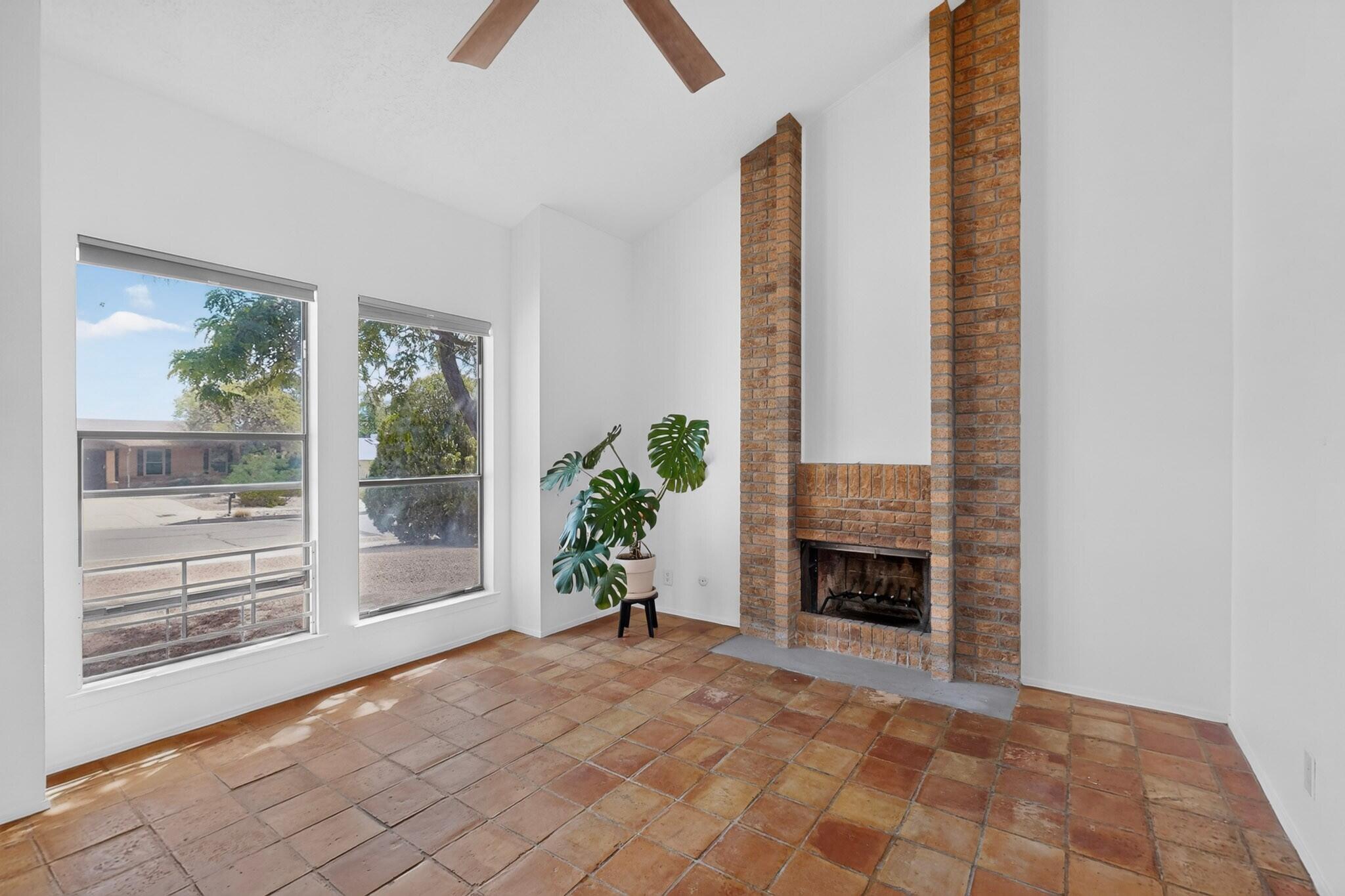Photo 4 — 6909 Quarterhorse Lane NW