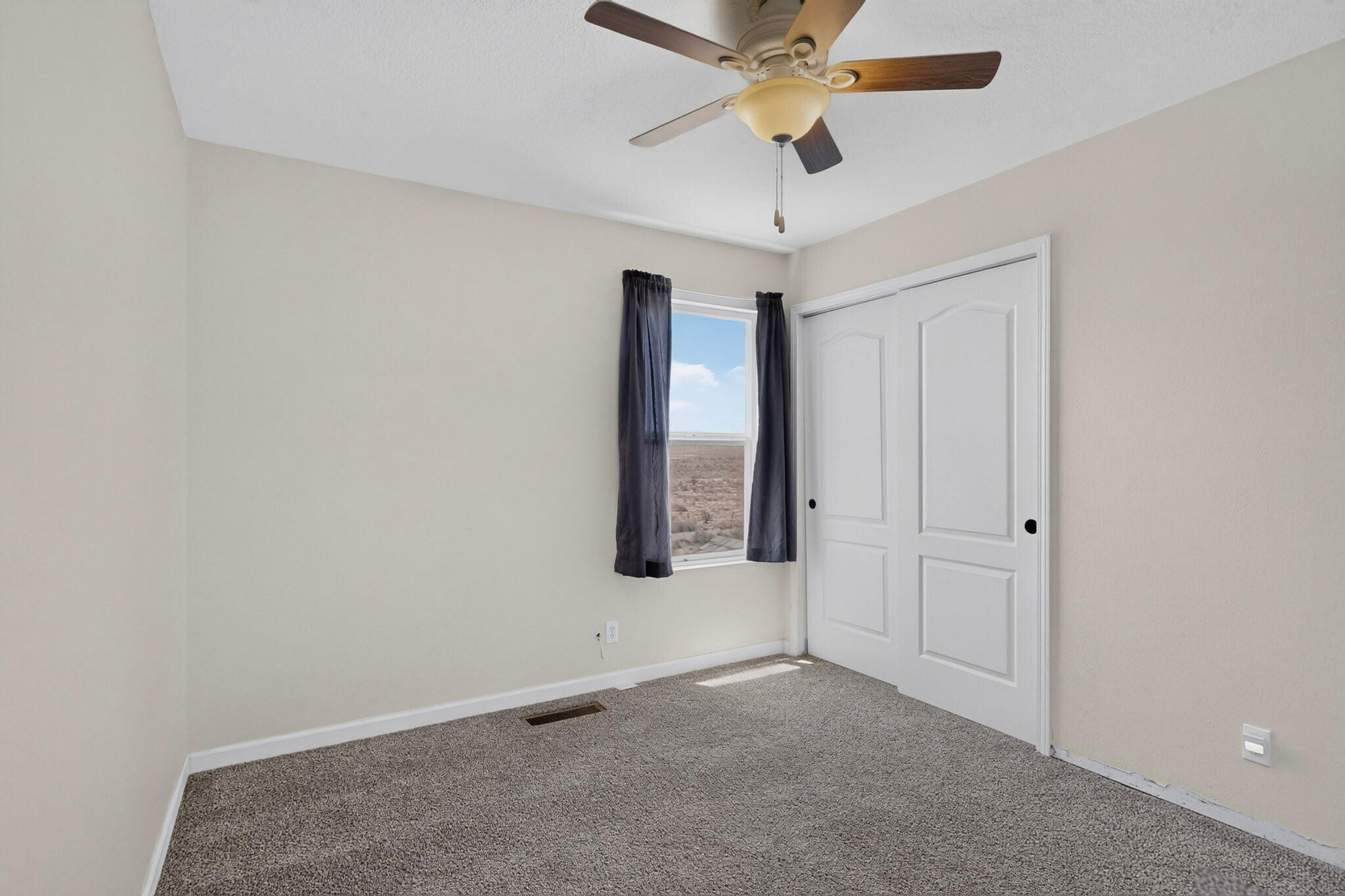 Photo 4 — 816 Toadlena Meadows Drive NE