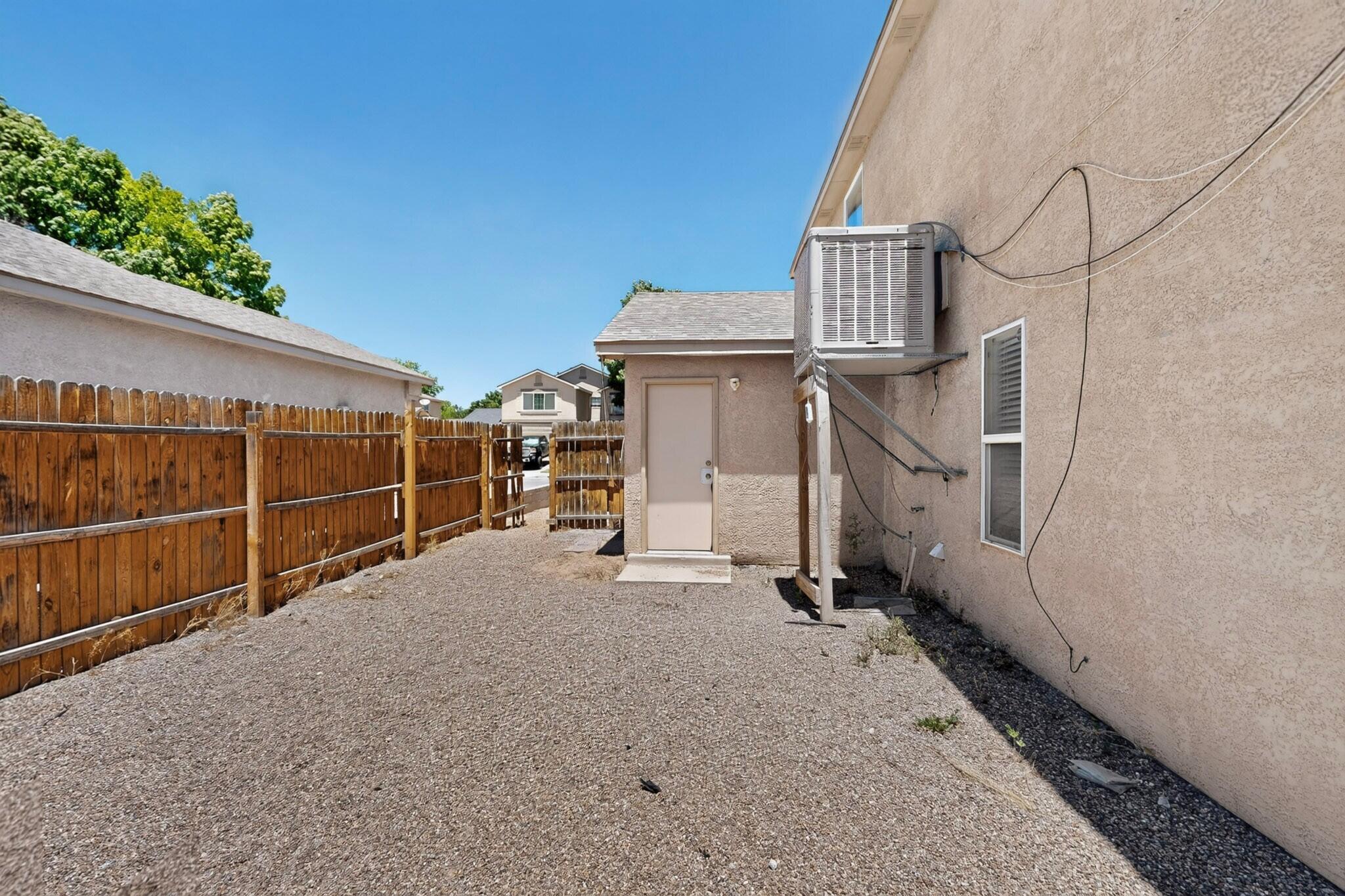 Photo 15 — 816 Toadlena Meadows Drive NE