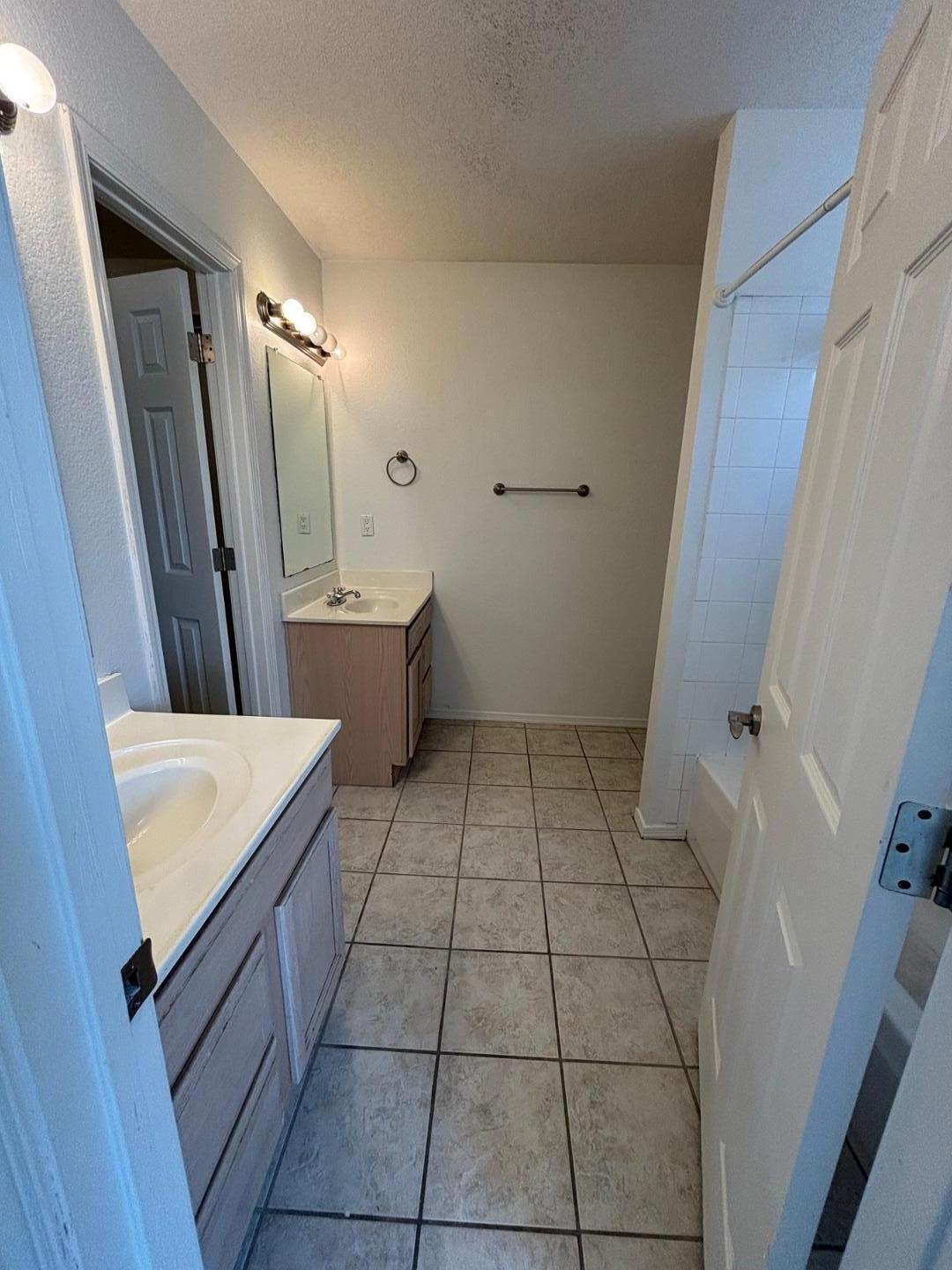Photo 3 — 7822 Desert Springs Court SW