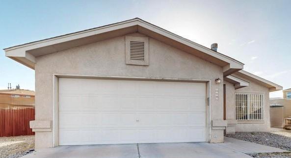 Photo 16 — 7822 Desert Springs Court SW
