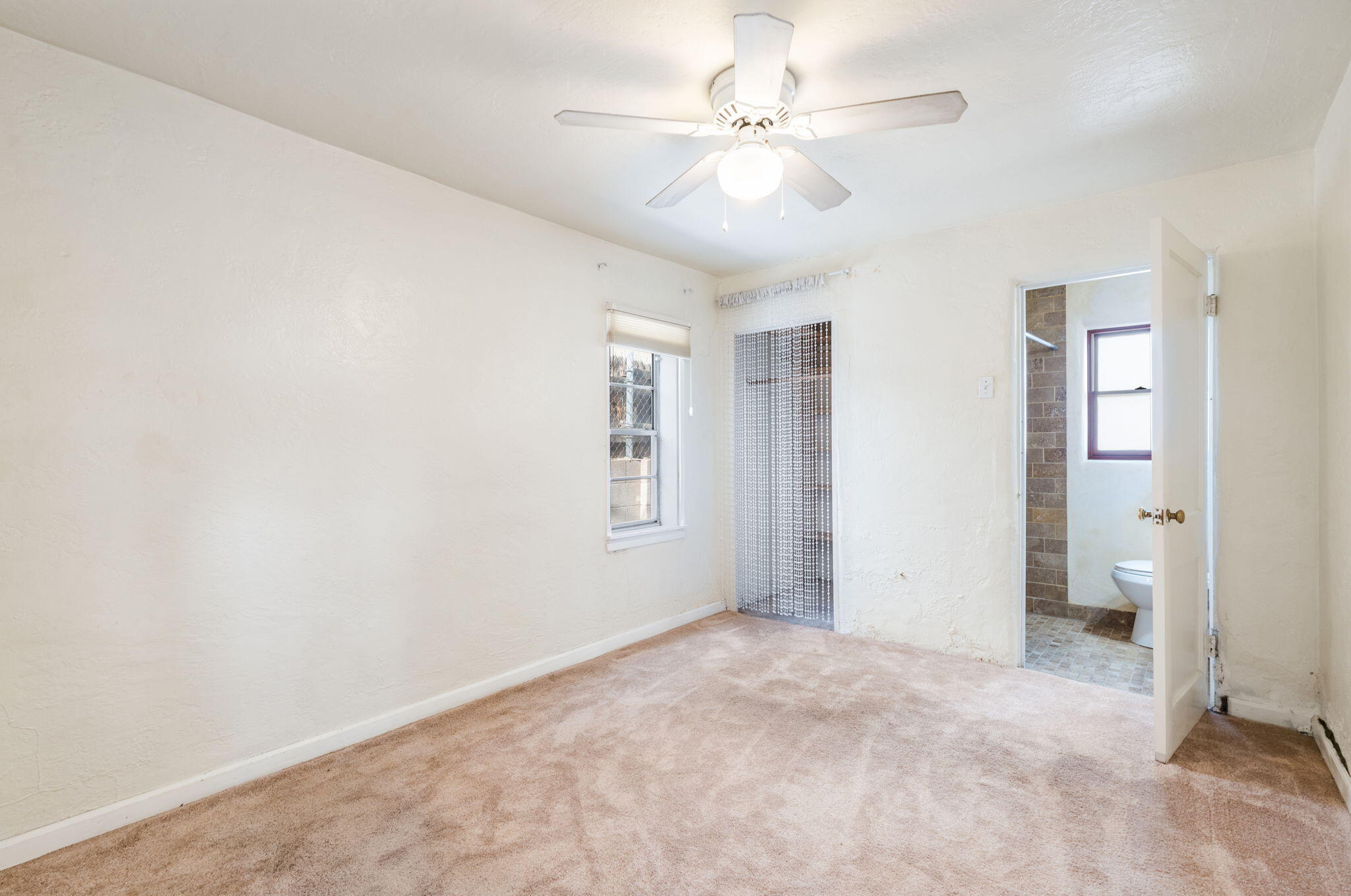 Photo 19 — 4416 10th Street NW