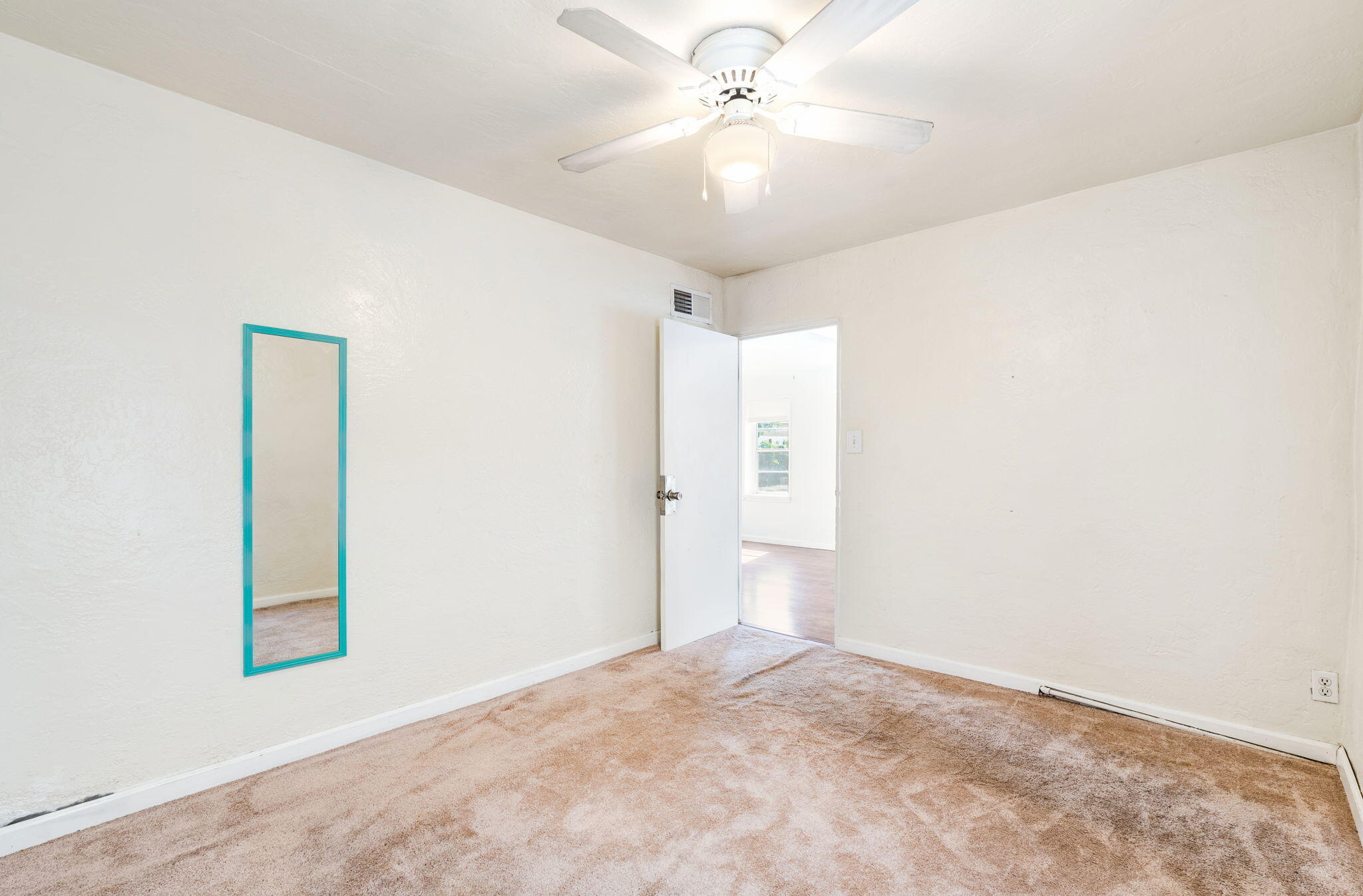 Photo 20 — 4416 10th Street NW