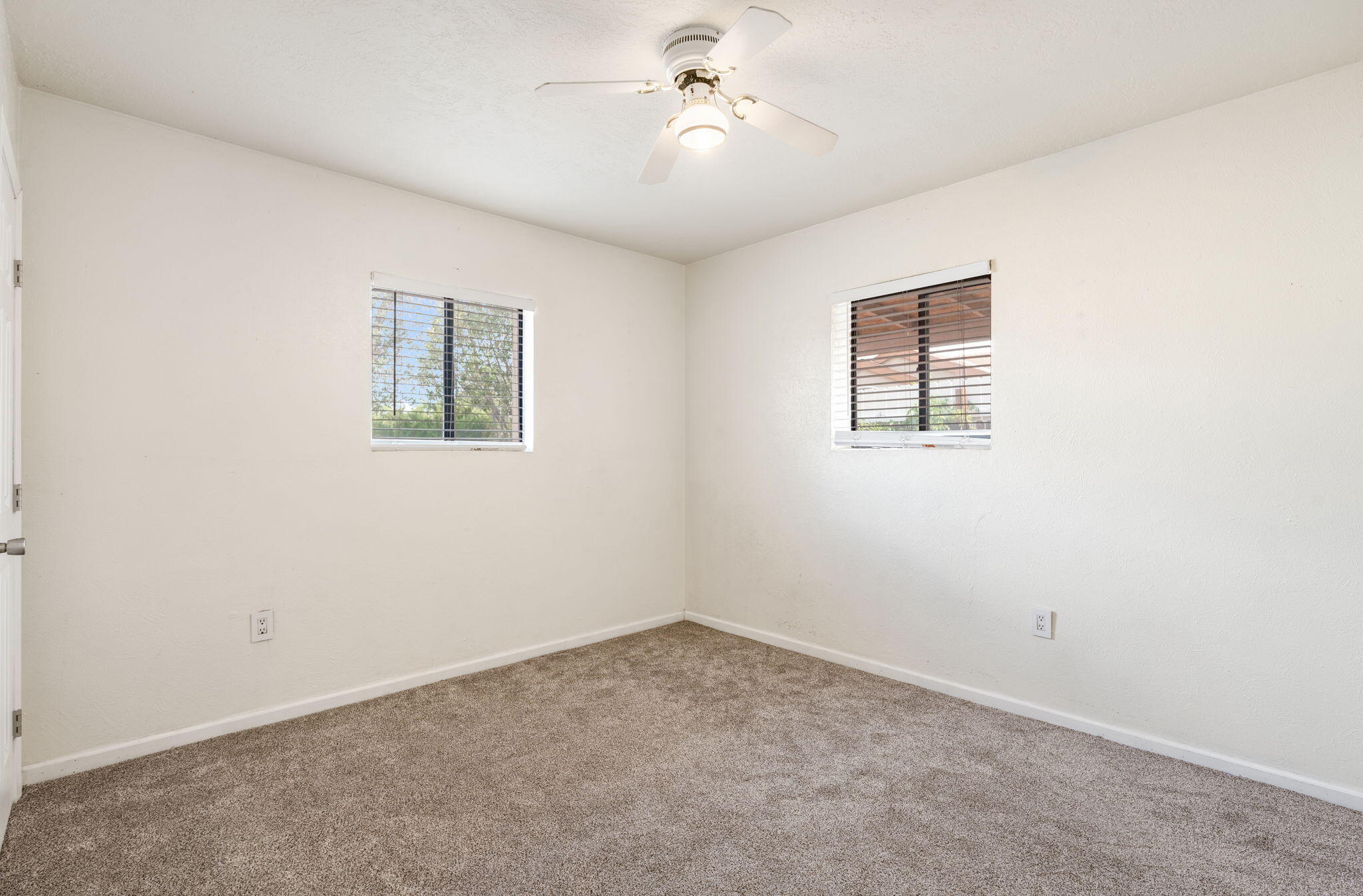 Photo 2 — 4416 10th Street NW