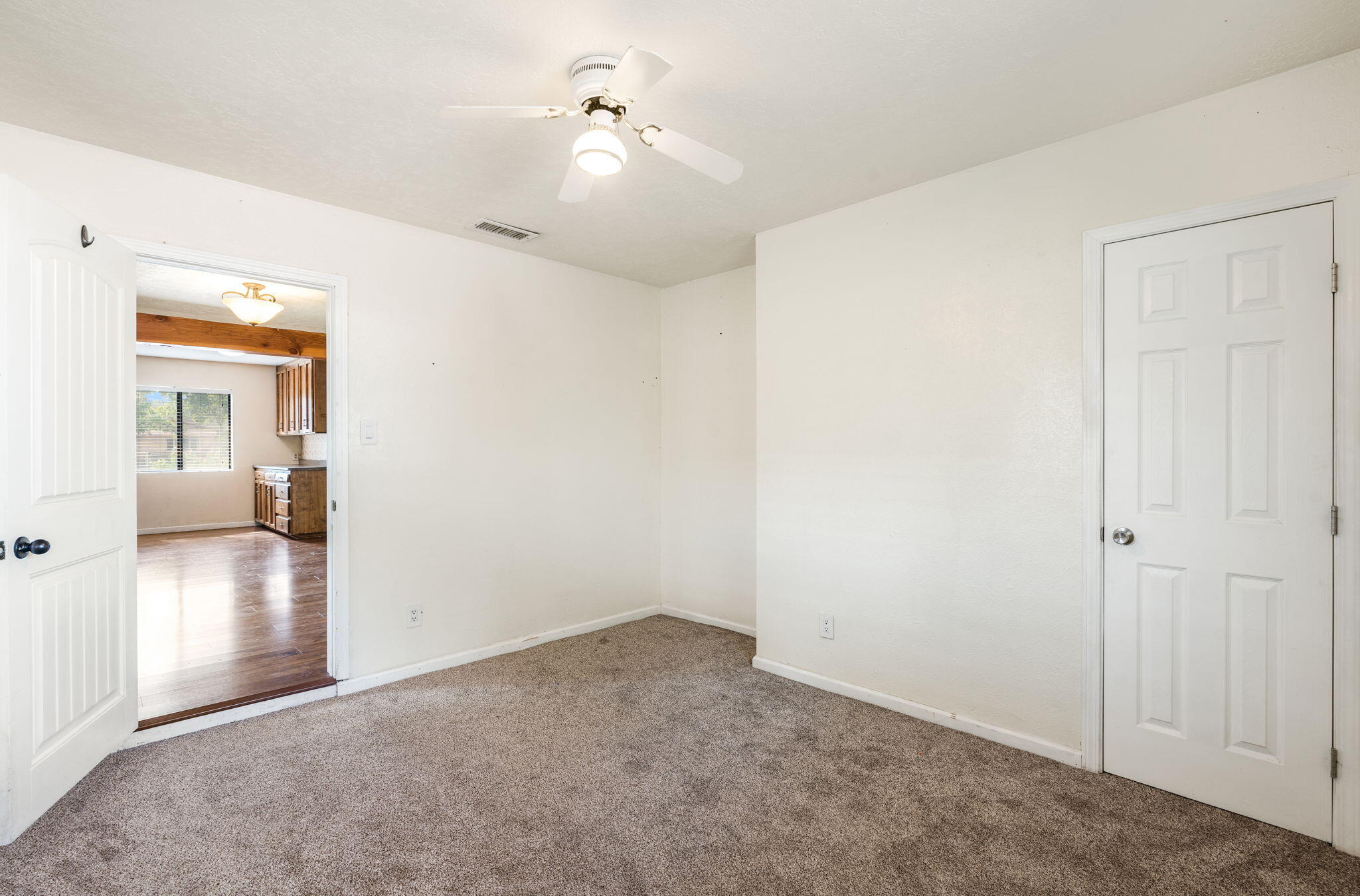 Photo 3 — 4416 10th Street NW