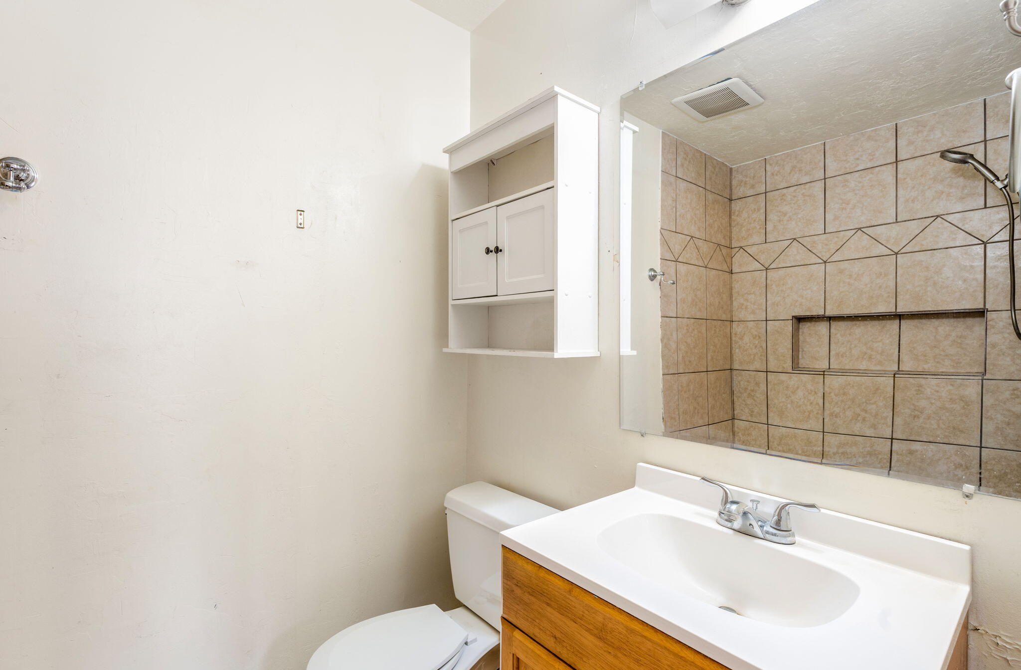 Photo 8 — 4416 10th Street NW