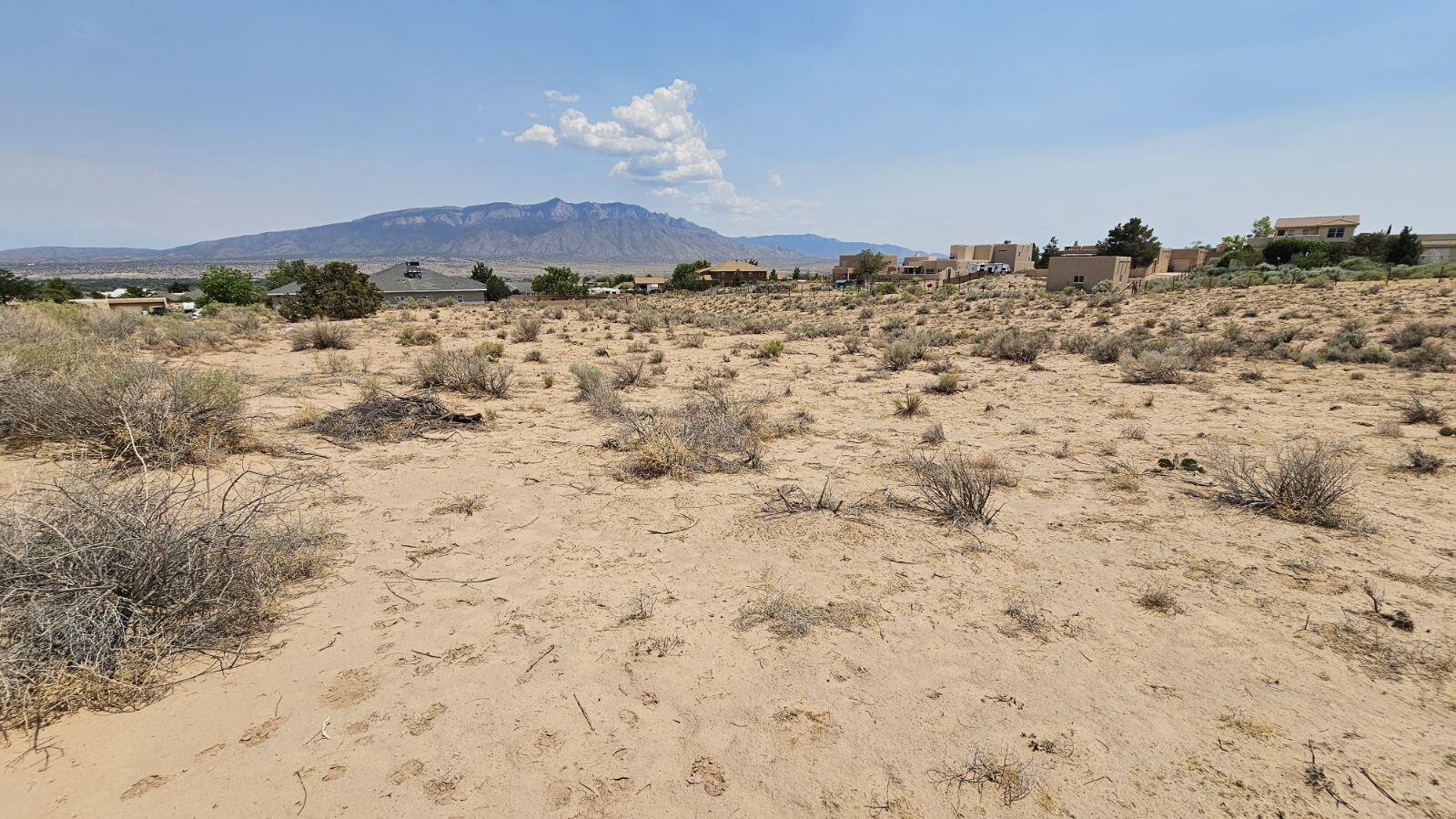 Photo 14 — 6824 Chapingo Road NE