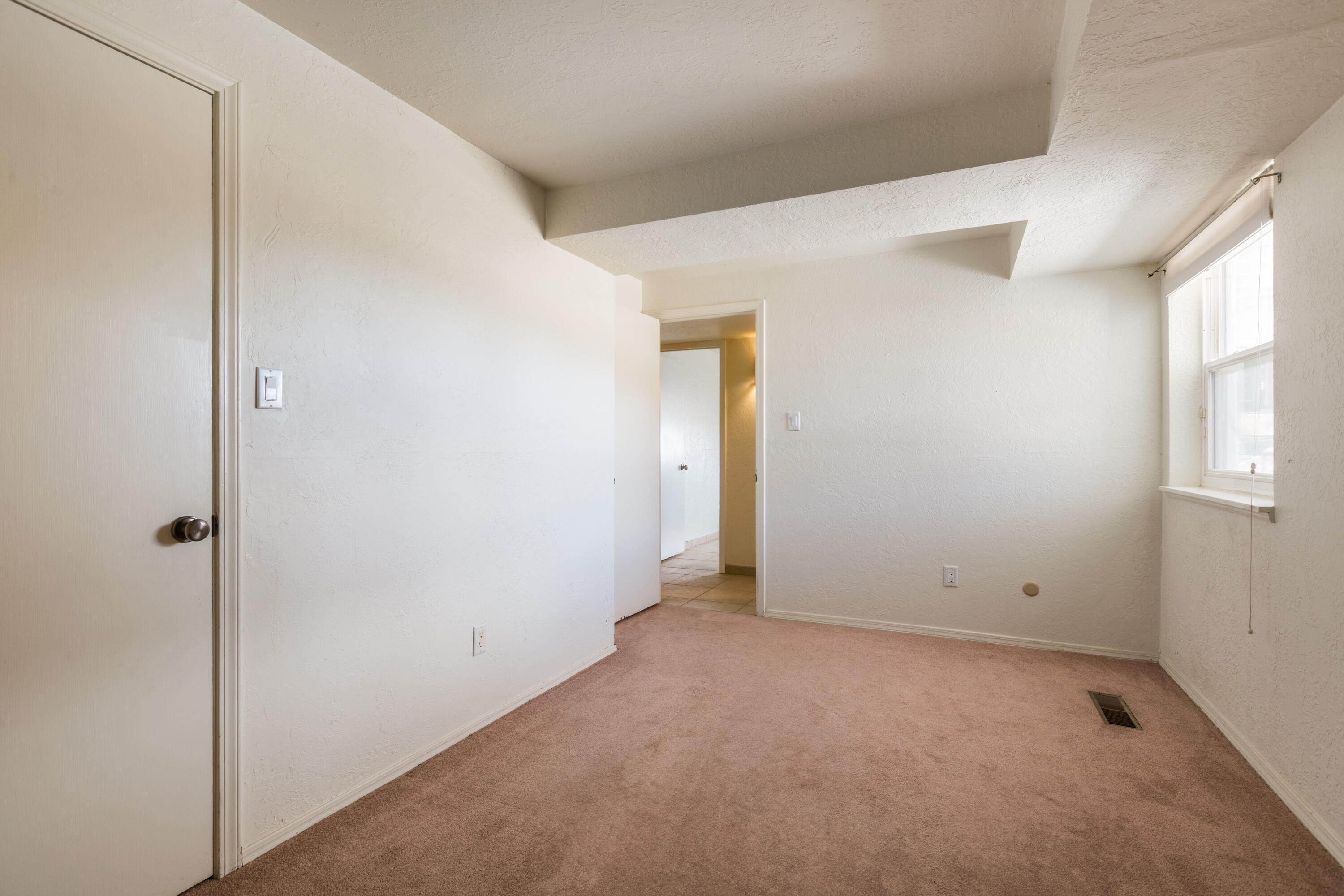 Photo 14 — 4421 Hidden Valley Court NE