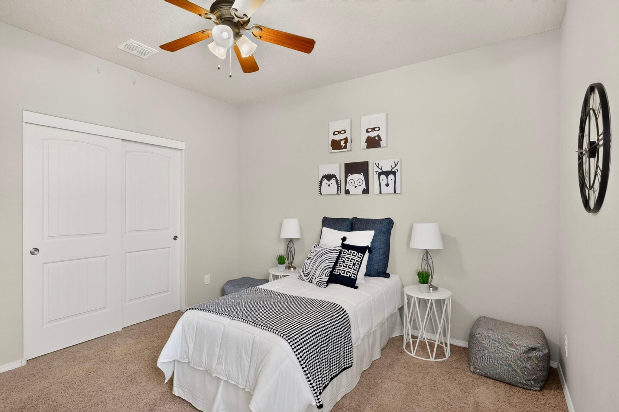 Photo 15 — 6812 Napoleon Road NE