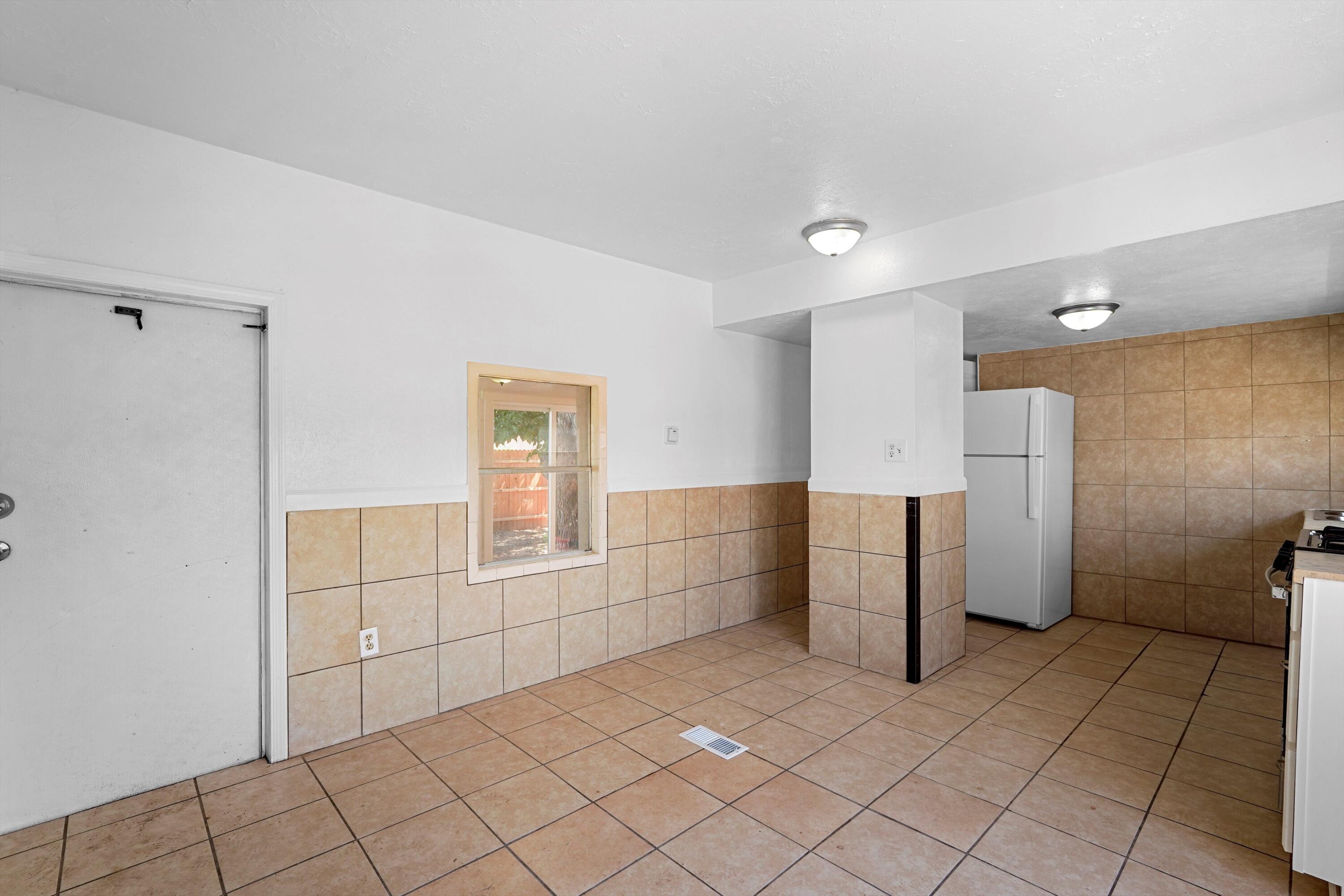 Photo 16 — 5411 4th Street NW