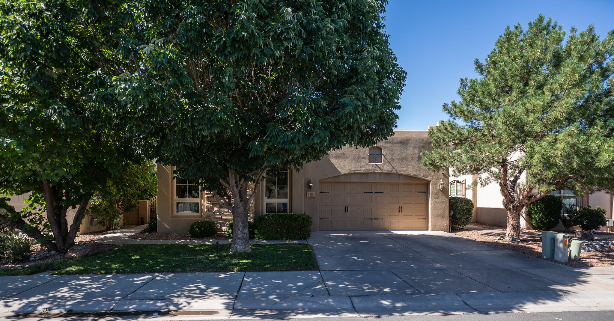 1316 Valle Lane NW, Albuquerque, NM 87107