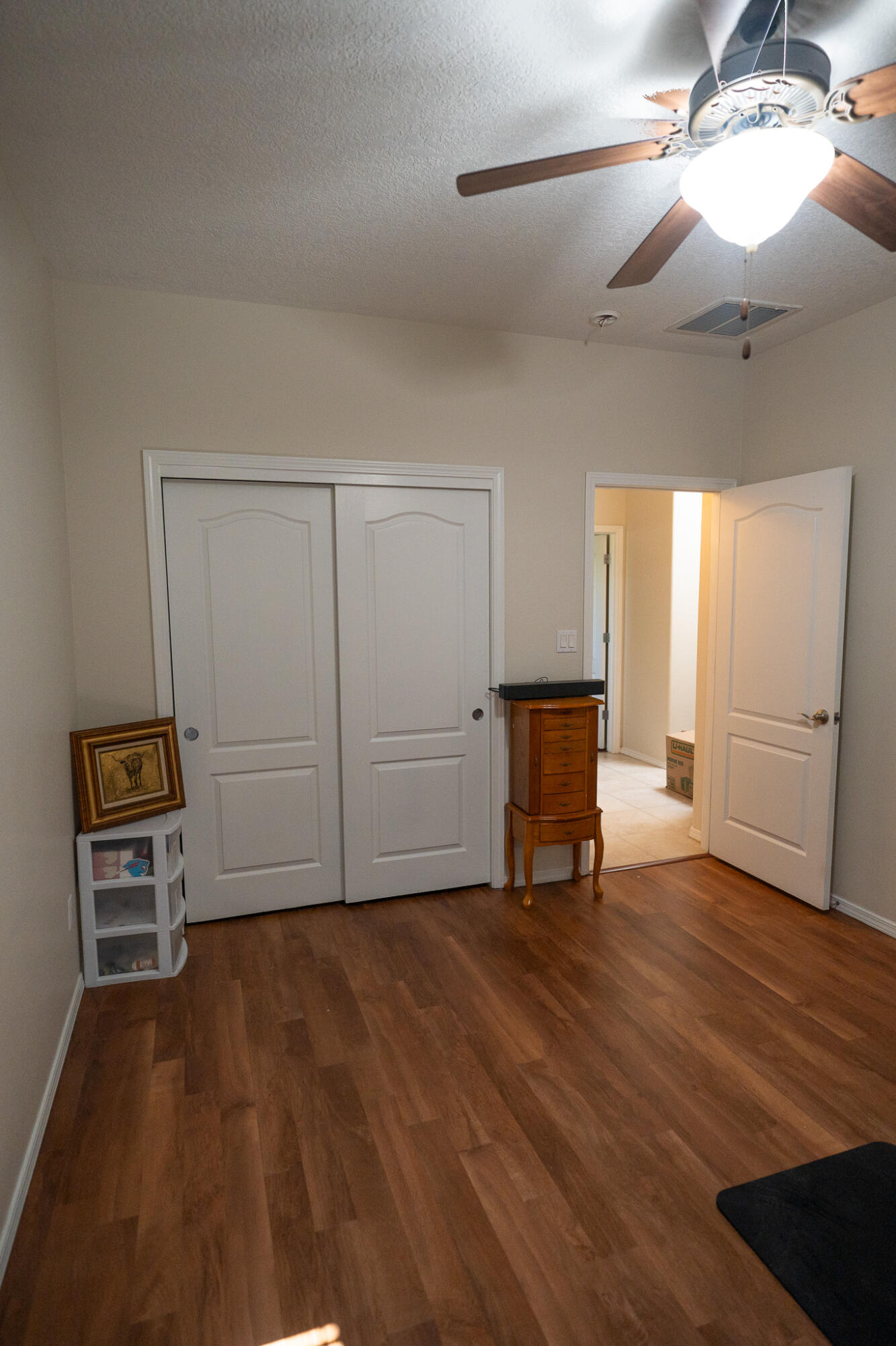 Photo 17 — 1316 Valle Lane NW