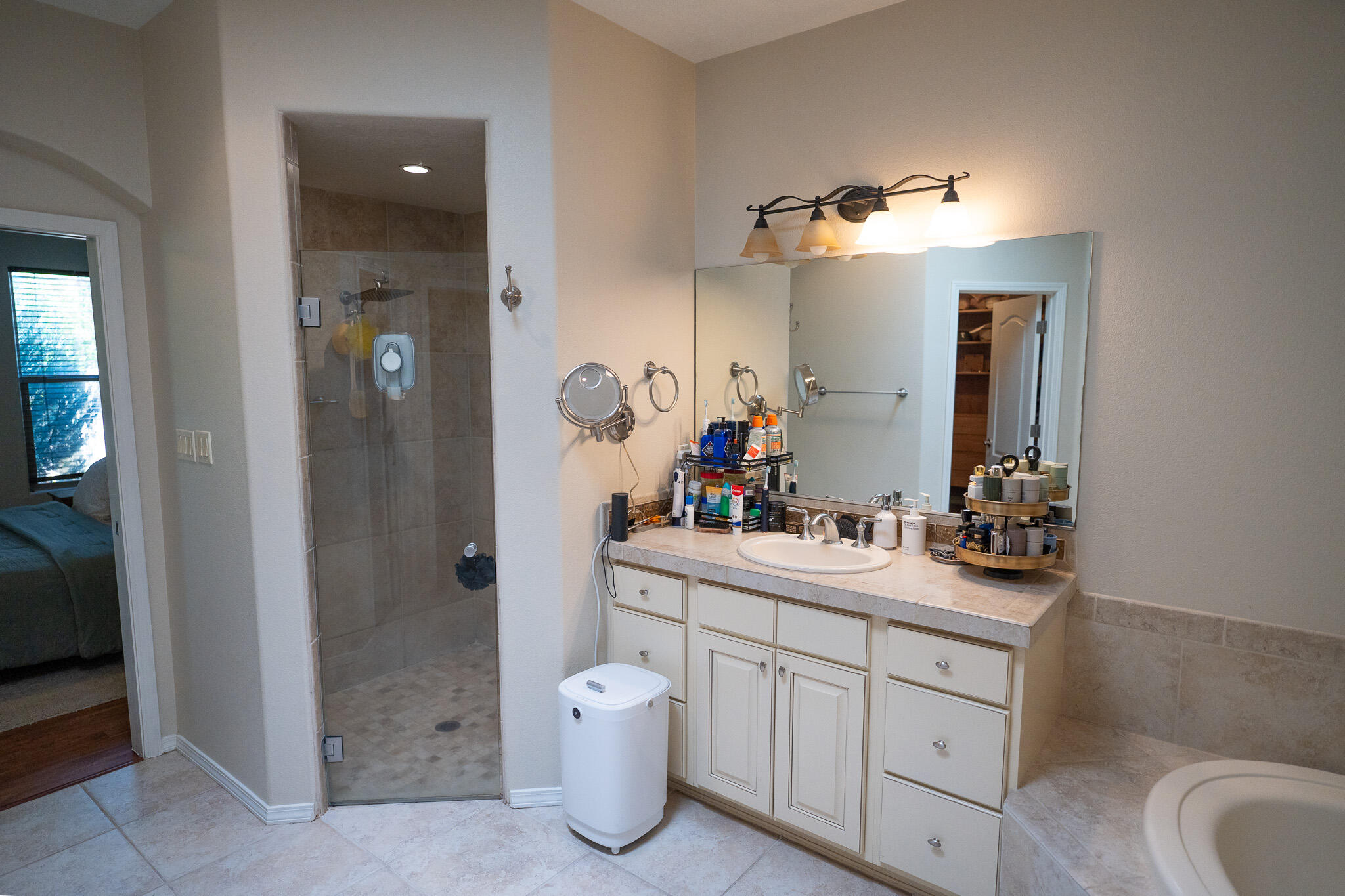 Photo 13 — 1316 Valle Lane NW
