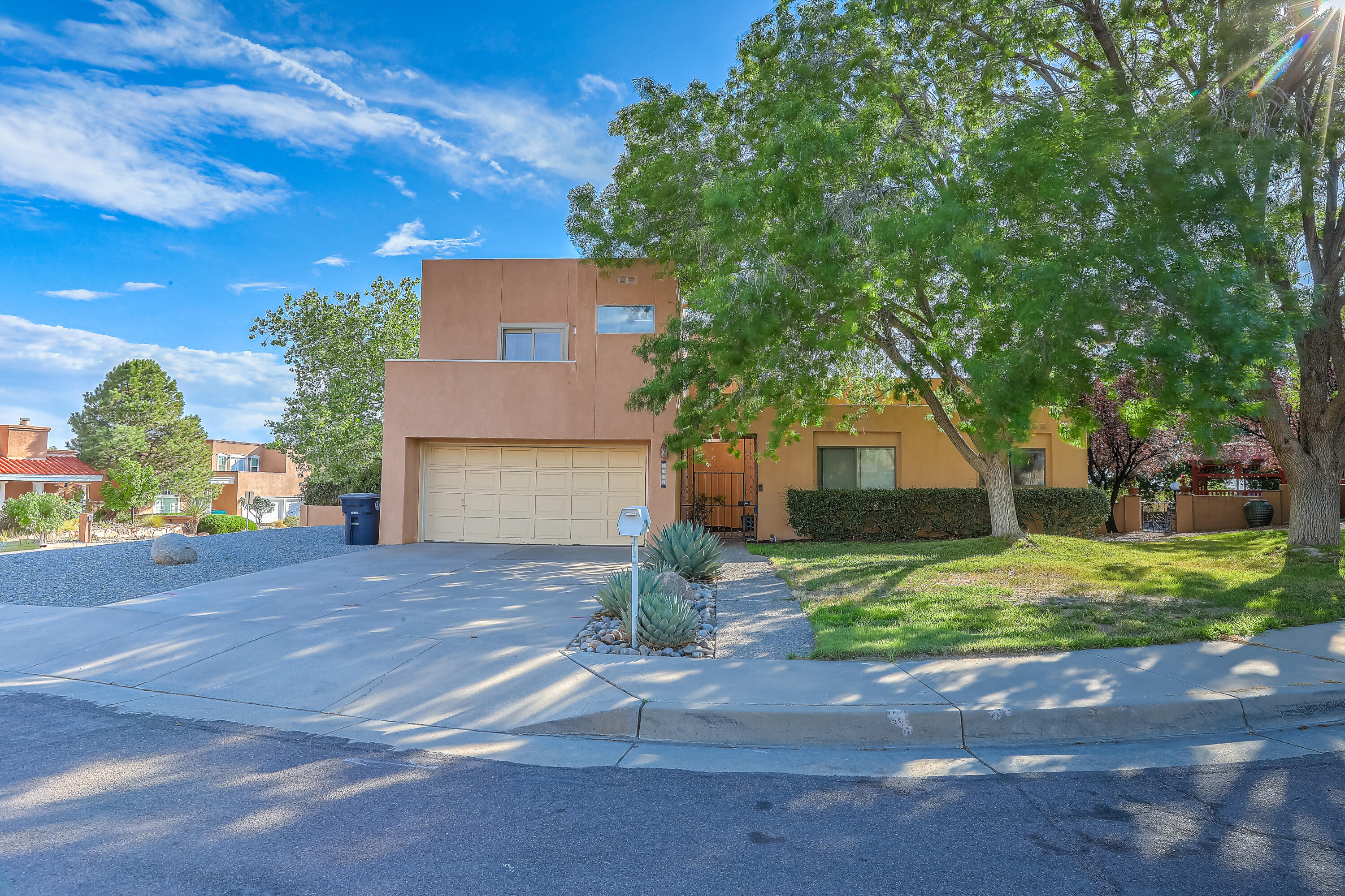 Photo 3 — 7301 Freedom Court NE