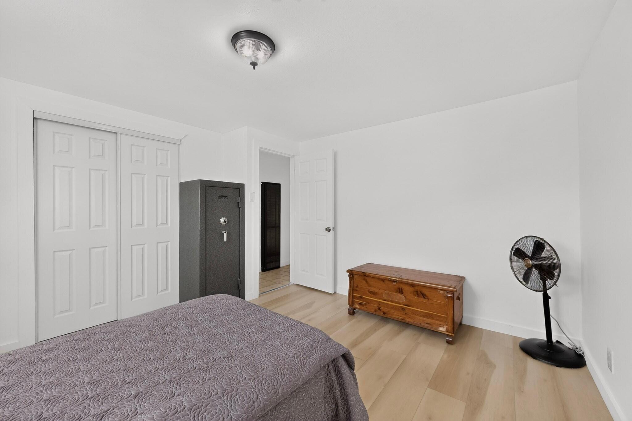 Photo 13 — 1721 Martha Street NE