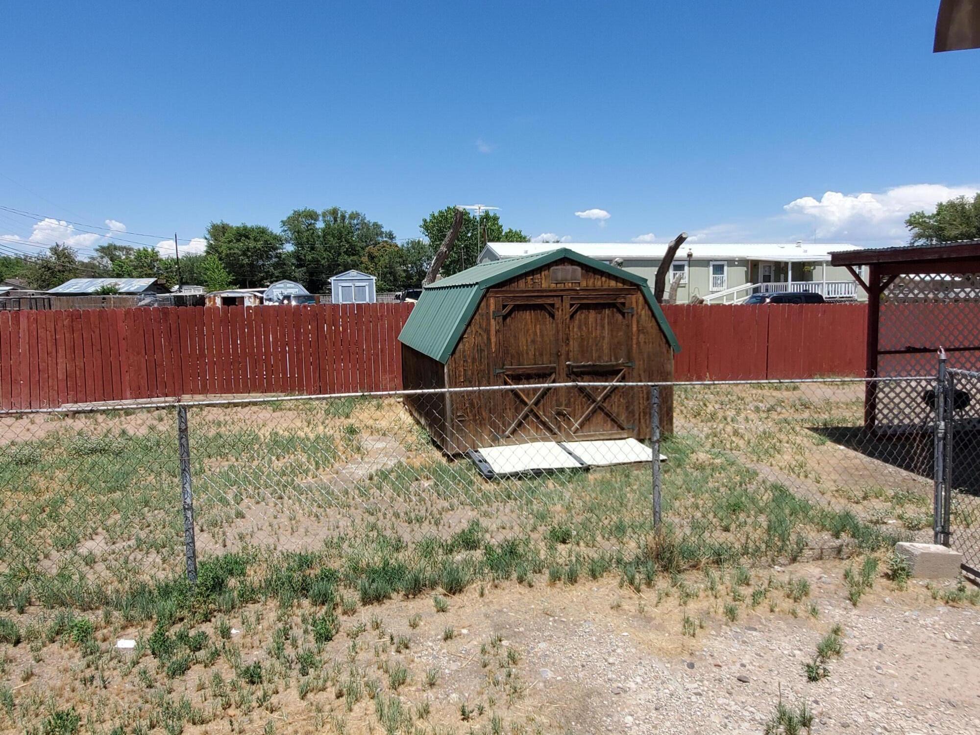 Photo 9 — 5127 Cerritos Avenue SW