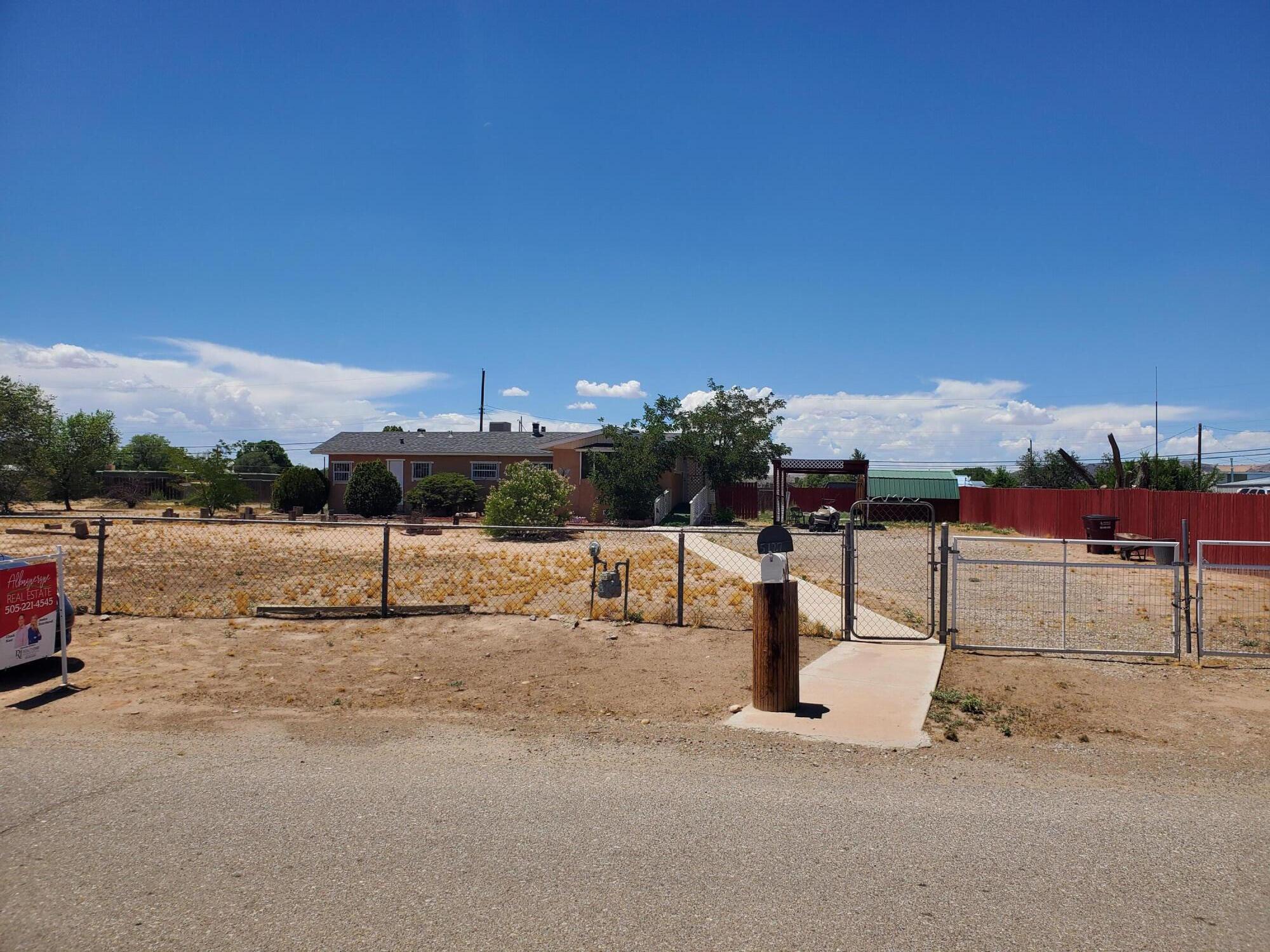 Photo 8 — 5127 Cerritos Avenue SW