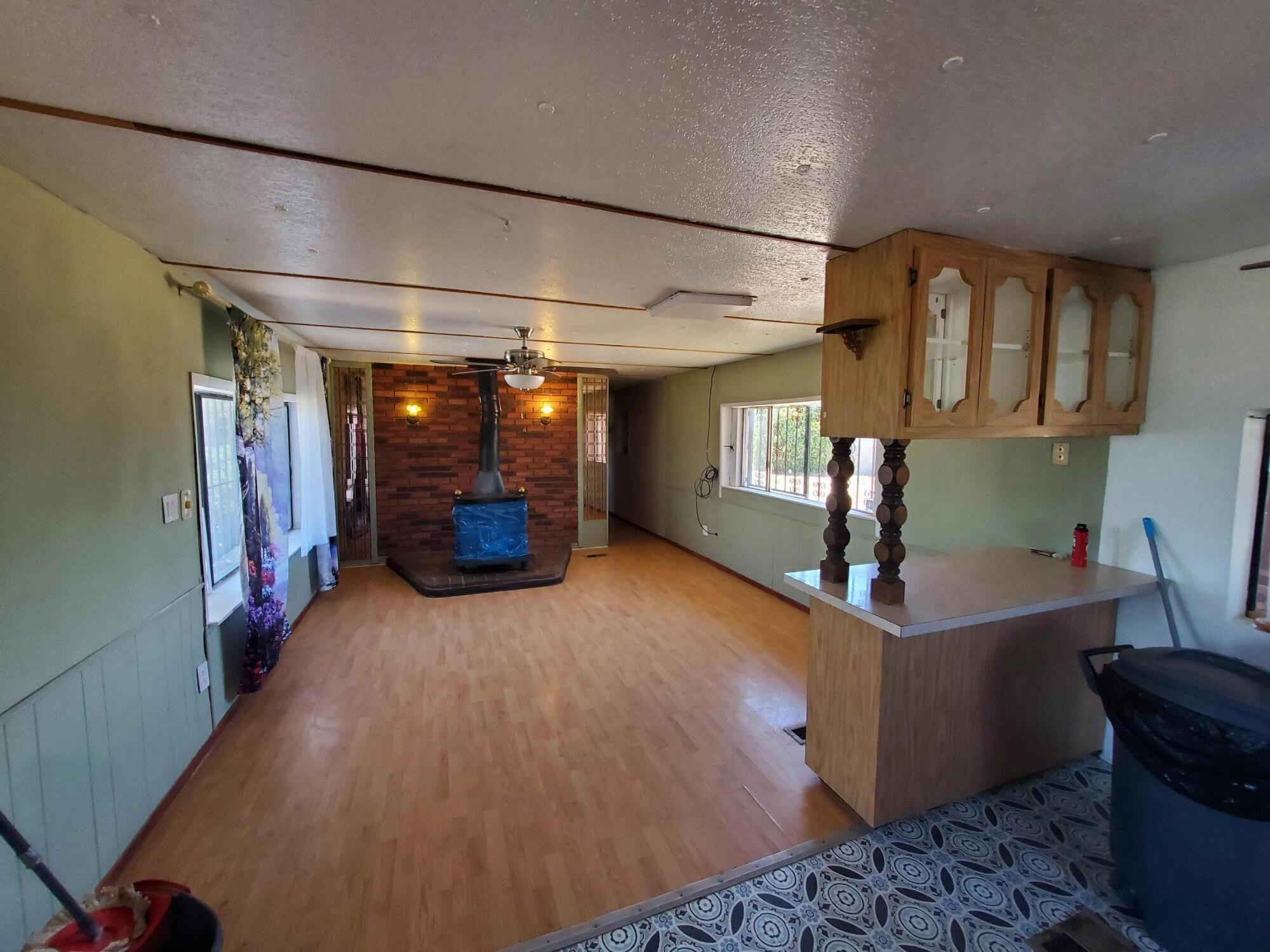 Photo 6 — 5127 Cerritos Avenue SW