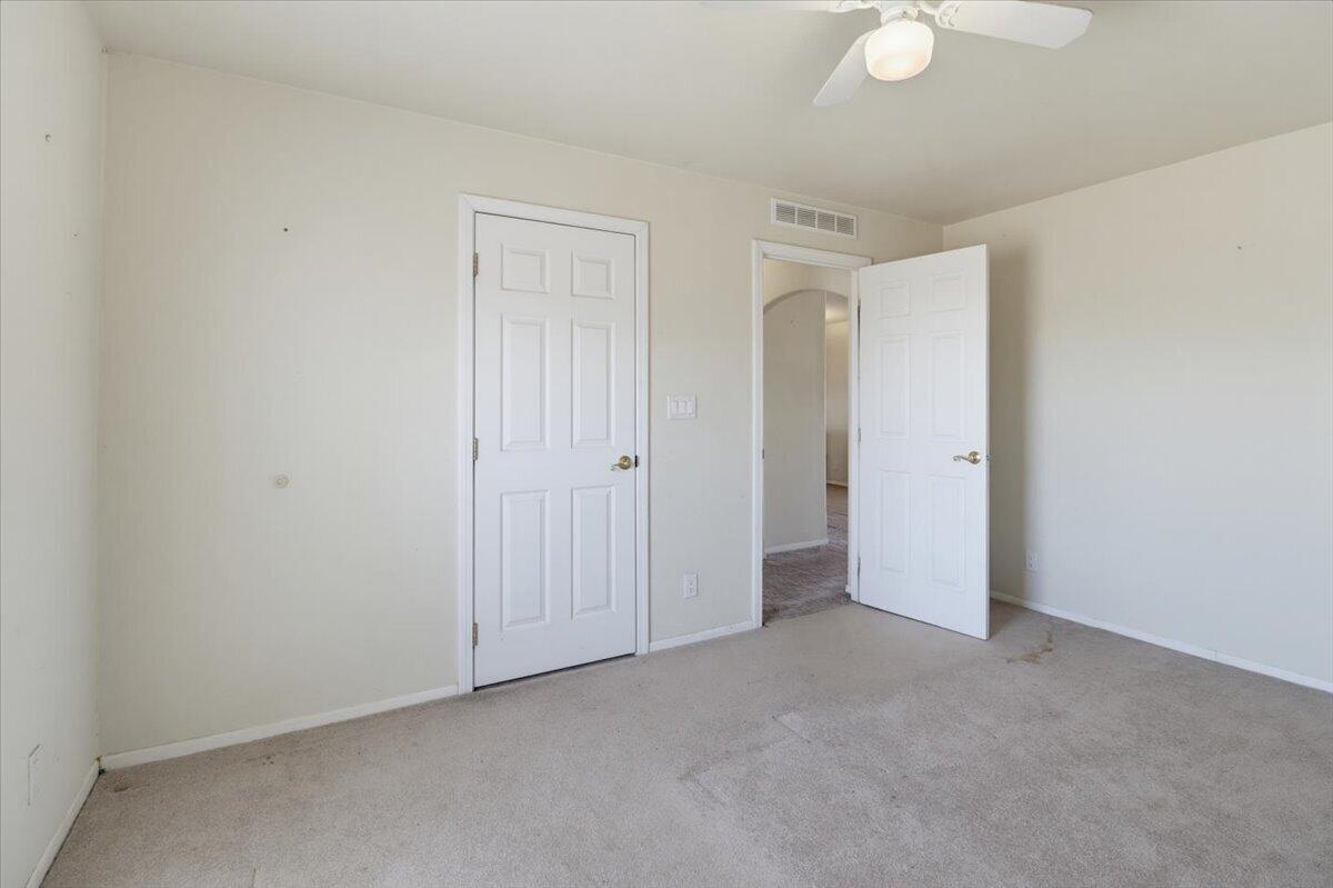 Photo 19 — 250 B Anaya Road