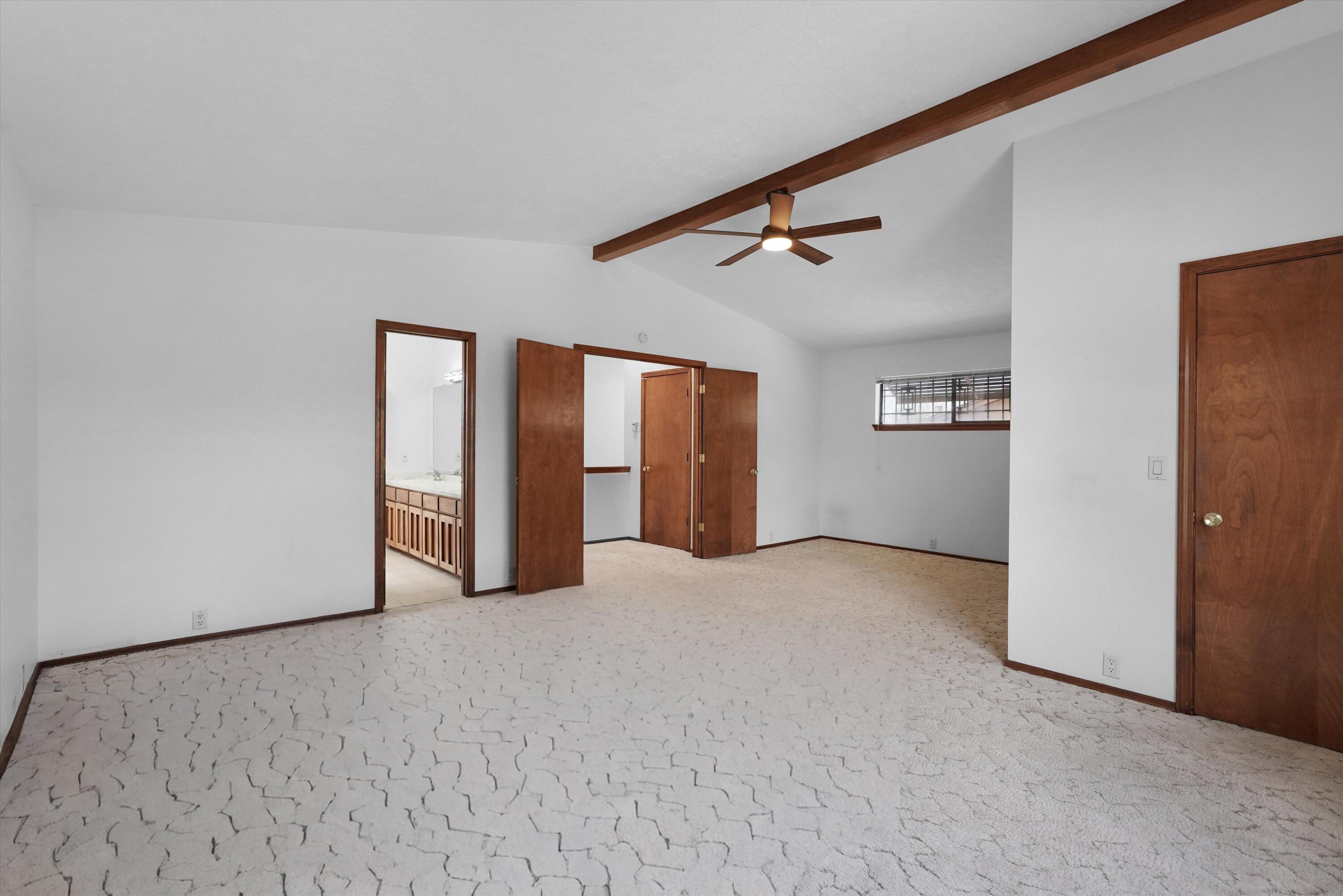 Photo 14 — 10717 Towne Park Drive NE