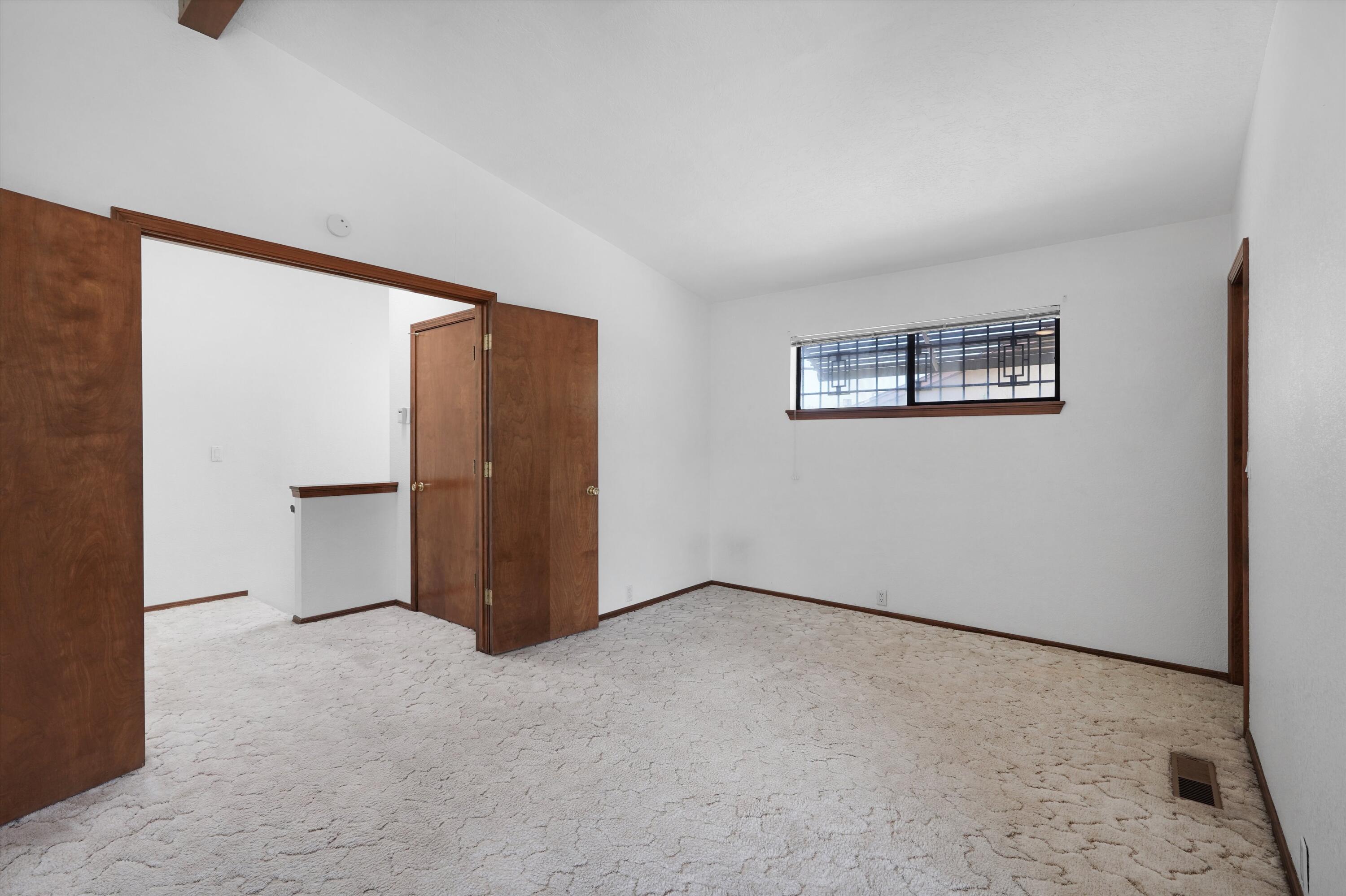 Photo 15 — 10717 Towne Park Drive NE