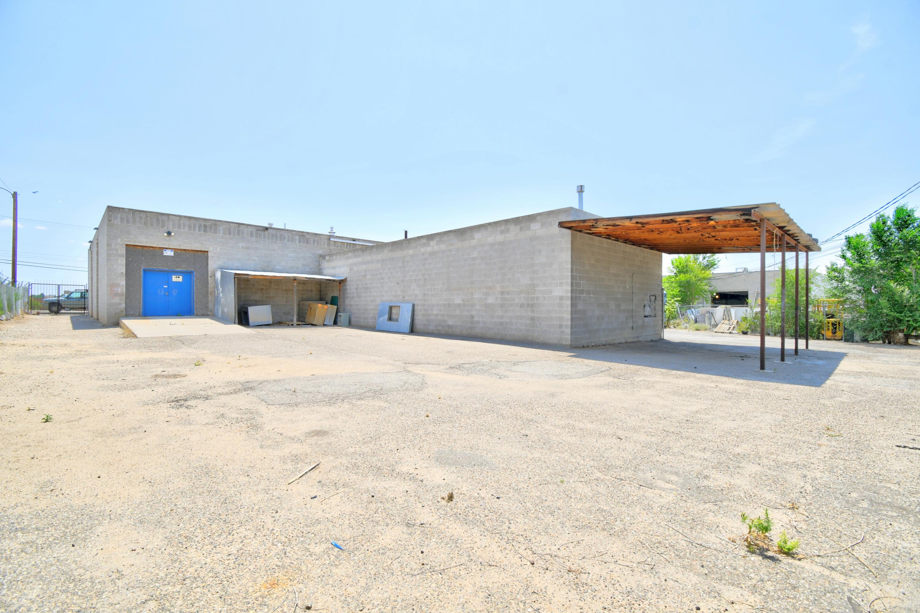 Photo 7 — 3115 Claremont Avenue NE