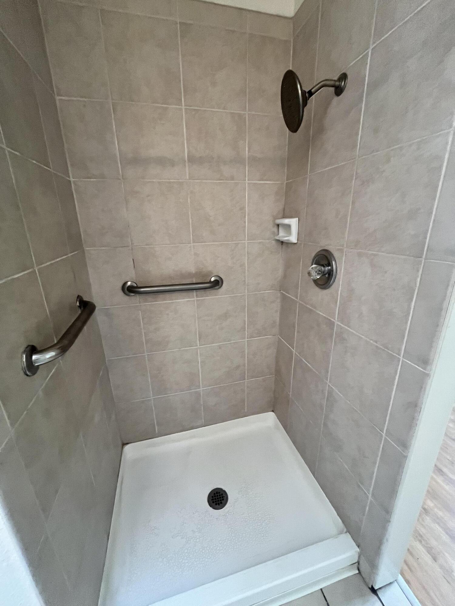 Photo 19 — 6642 Lamy Street NW