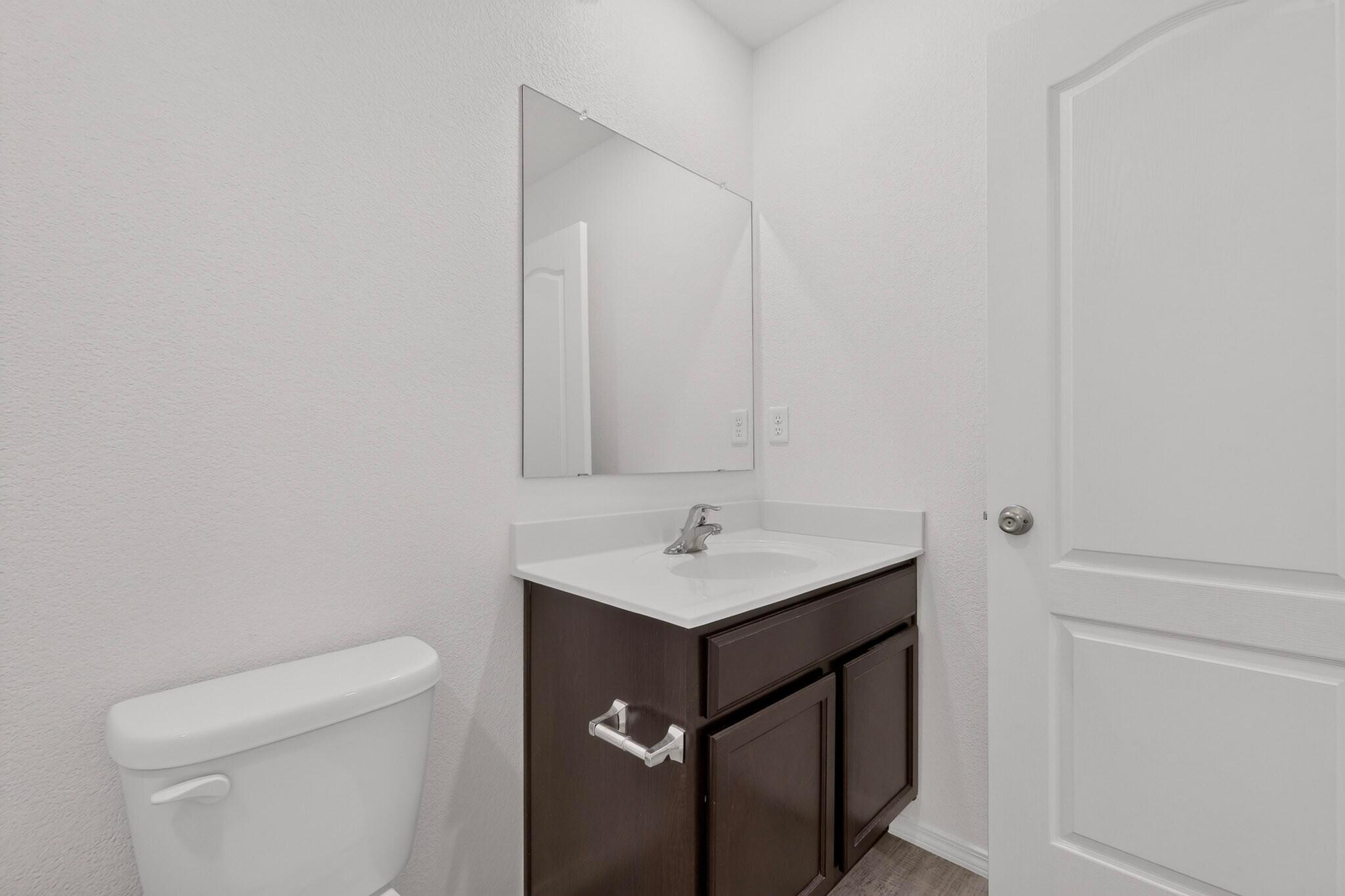 Photo 13 — 2410 Desi Loop