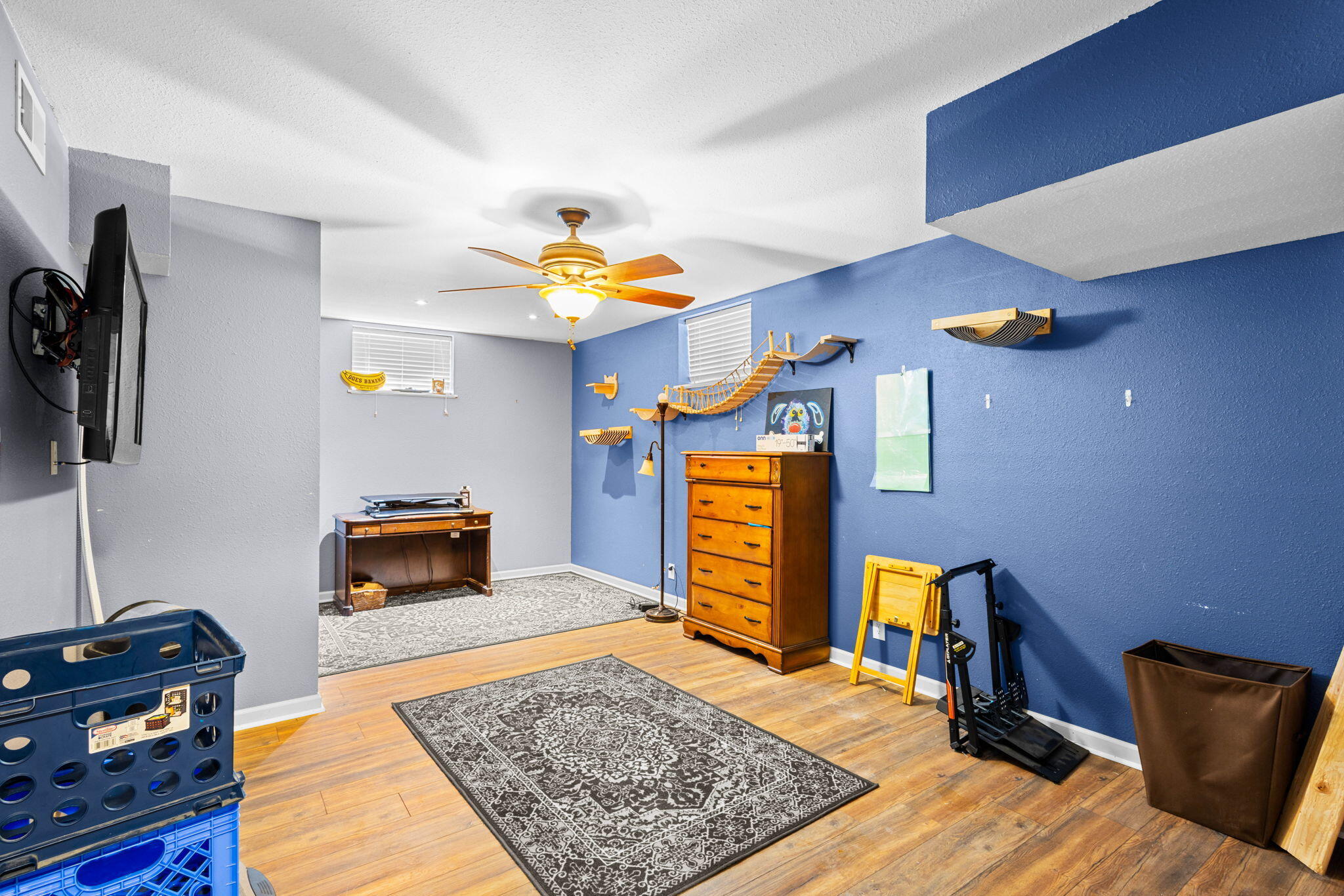 Photo 10 — 622 Palmer Lane
