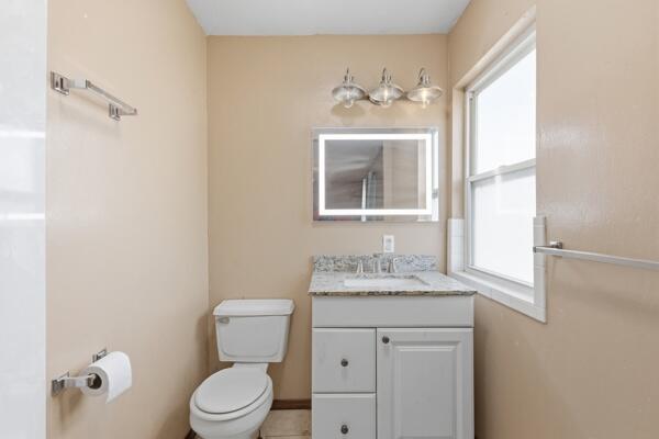 Photo 6 — 820 Monte Vista Road NE